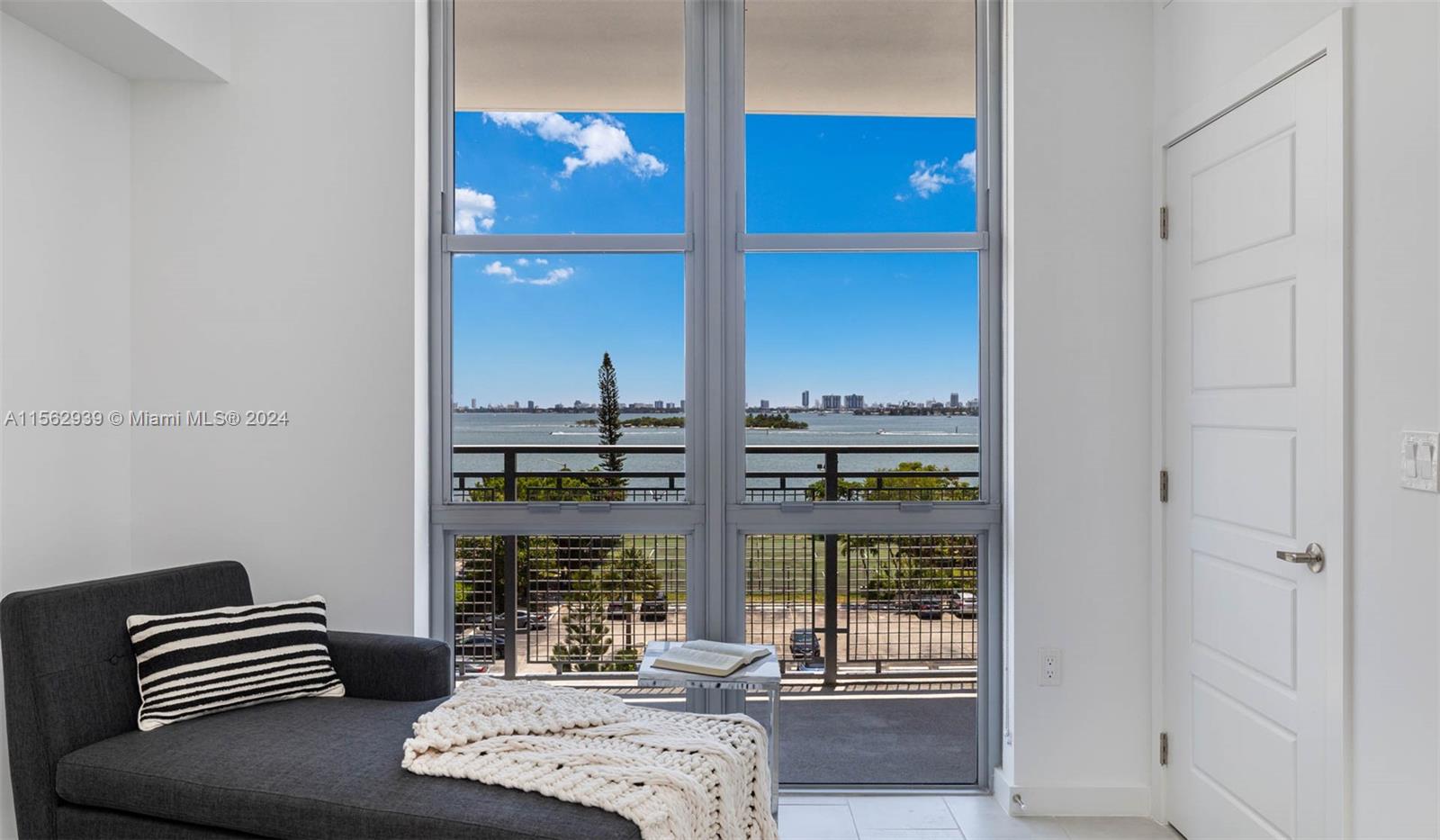 2150 N Bayshore Dr 0502, Miami, Florida 33137, 2 Bedrooms Bedrooms, ,2 BathroomsBathrooms,Residentiallease,For Rent,2150 N Bayshore Dr 0502,A11562939