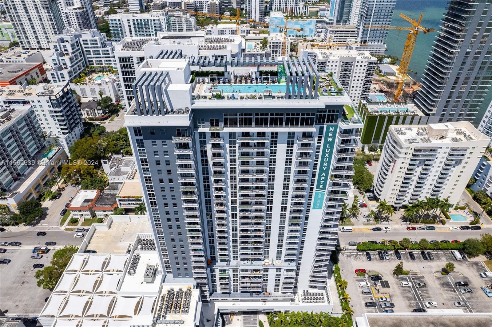 2150 N Bayshore Dr 0502, Miami, Florida 33137, 2 Bedrooms Bedrooms, ,2 BathroomsBathrooms,Residentiallease,For Rent,2150 N Bayshore Dr 0502,A11562939