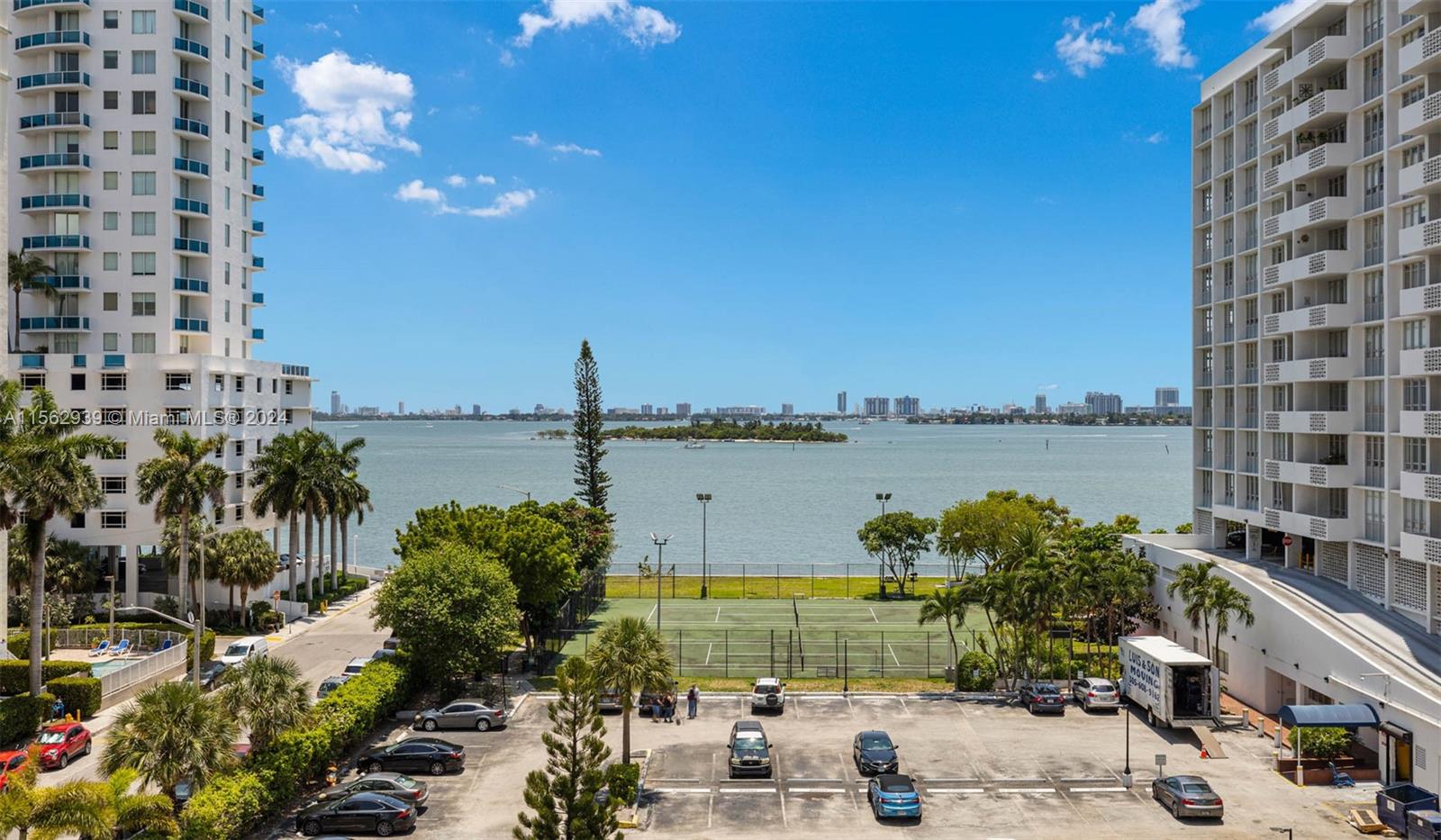 2150 N Bayshore Dr 0502, Miami, Florida 33137, 2 Bedrooms Bedrooms, ,2 BathroomsBathrooms,Residentiallease,For Rent,2150 N Bayshore Dr 0502,A11562939
