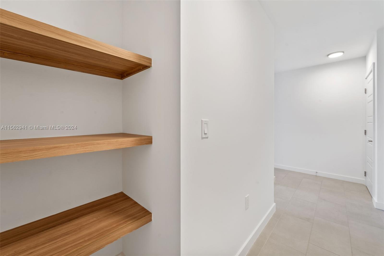 2150 N Bayshore Dr 0901, Miami, Florida 33137, 2 Bedrooms Bedrooms, ,2 BathroomsBathrooms,Residentiallease,For Rent,2150 N Bayshore Dr 0901,A11562941