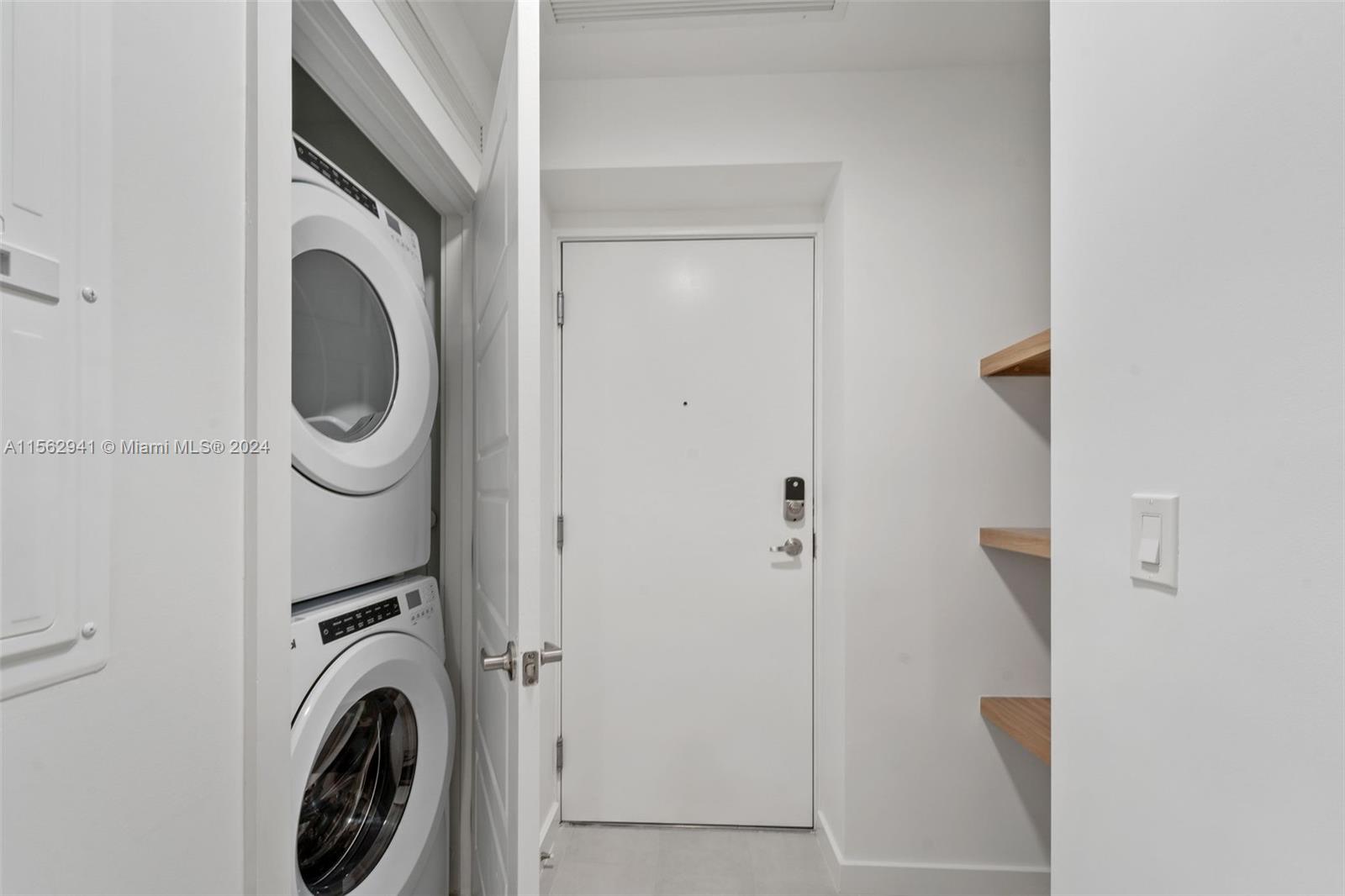 2150 N Bayshore Dr 0901, Miami, Florida 33137, 2 Bedrooms Bedrooms, ,2 BathroomsBathrooms,Residentiallease,For Rent,2150 N Bayshore Dr 0901,A11562941