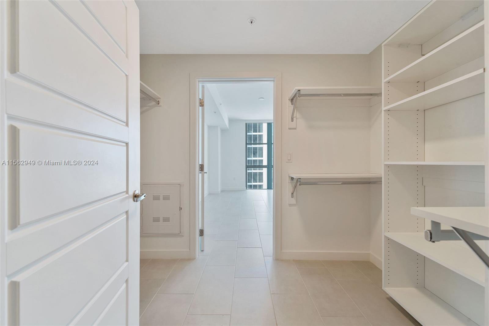 2150 N Bayshore Dr 1607, Miami, Florida 33137, 1 Bedroom Bedrooms, ,1 BathroomBathrooms,Residentiallease,For Rent,2150 N Bayshore Dr 1607,A11562949