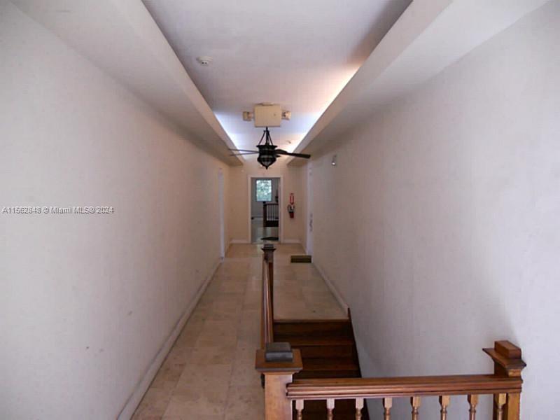 223 Calabria Ave 10, Coral Gables, Florida 33134, 1 Bedroom Bedrooms, ,1 BathroomBathrooms,Residentiallease,For Rent,223 Calabria Ave 10,A11562848