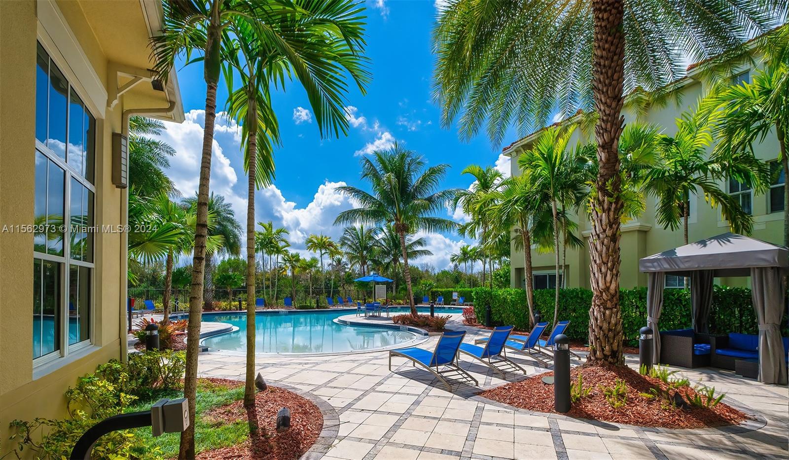 10170 SW 7th St 25-307, Pembroke Pines, Florida 33025, 1 Bedroom Bedrooms, ,1 BathroomBathrooms,Residentiallease,For Rent,10170 SW 7th St 25-307,A11562973