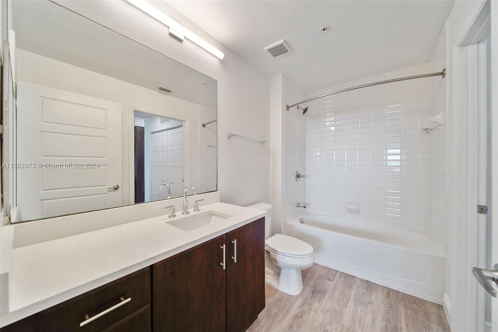 10170 SW 7th St 25-307, Pembroke Pines, Florida 33025, 1 Bedroom Bedrooms, ,1 BathroomBathrooms,Residentiallease,For Rent,10170 SW 7th St 25-307,A11562973