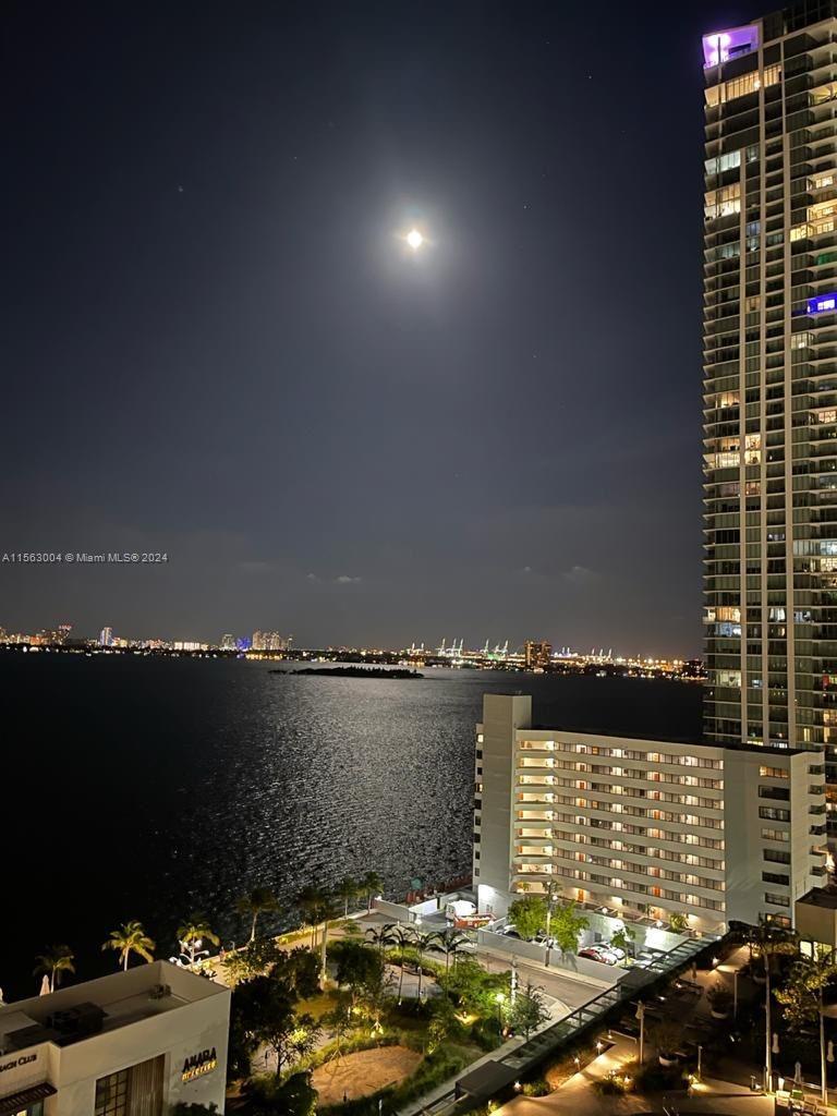 650 NE 32nd ST 1404, Miami, Florida 33137, 2 Bedrooms Bedrooms, ,3 BathroomsBathrooms,Residentiallease,For Rent,650 NE 32nd ST 1404,A11563004