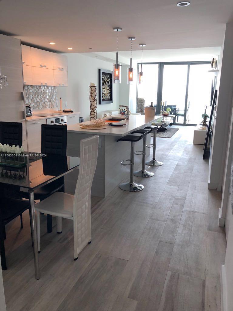 650 NE 32nd ST 1404, Miami, Florida 33137, 2 Bedrooms Bedrooms, ,3 BathroomsBathrooms,Residentiallease,For Rent,650 NE 32nd ST 1404,A11563004