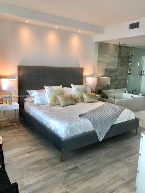 650 NE 32nd ST 1404, Miami, Florida 33137, 2 Bedrooms Bedrooms, ,3 BathroomsBathrooms,Residentiallease,For Rent,650 NE 32nd ST 1404,A11563004