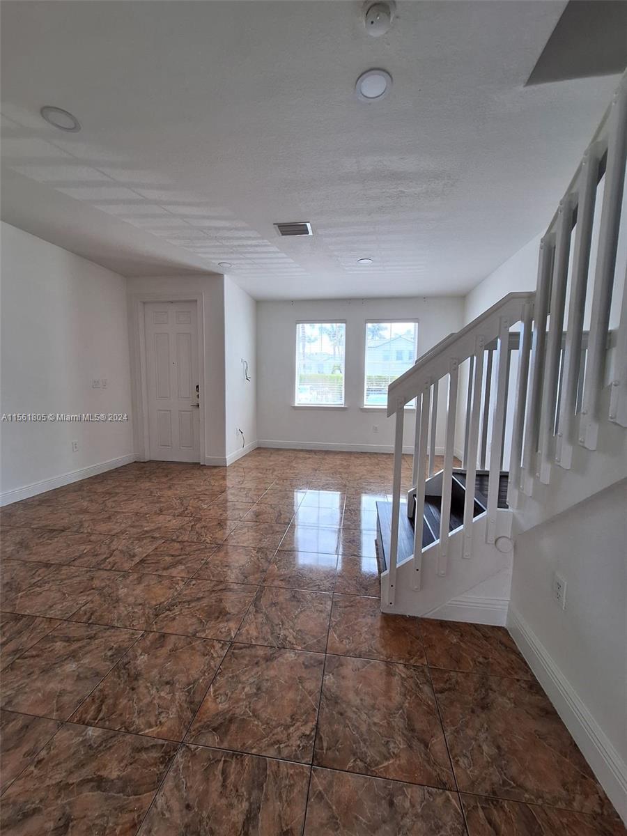 5590 NW 107th Ave 1104, Doral, Florida 33178, 3 Bedrooms Bedrooms, ,2 BathroomsBathrooms,Residentiallease,For Rent,5590 NW 107th Ave 1104,A11561805