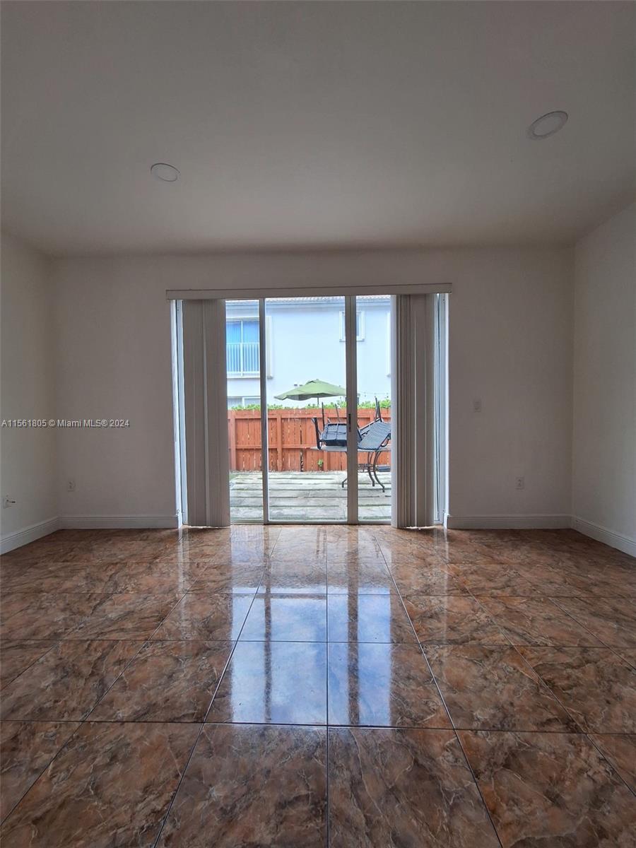 5590 NW 107th Ave 1104, Doral, Florida 33178, 3 Bedrooms Bedrooms, ,2 BathroomsBathrooms,Residentiallease,For Rent,5590 NW 107th Ave 1104,A11561805