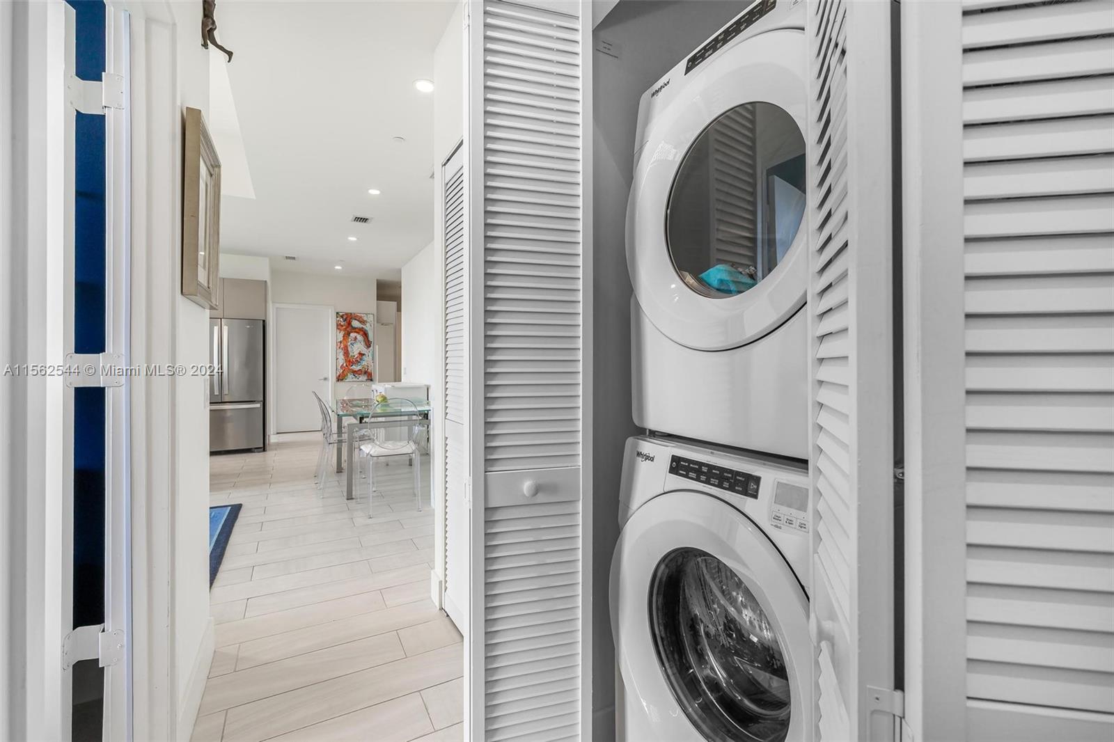 2000 Metropica Way 2601, Sunrise, Florida 33323, 3 Bedrooms Bedrooms, ,3 BathroomsBathrooms,Residential,For Sale,2000 Metropica Way 2601,A11562544