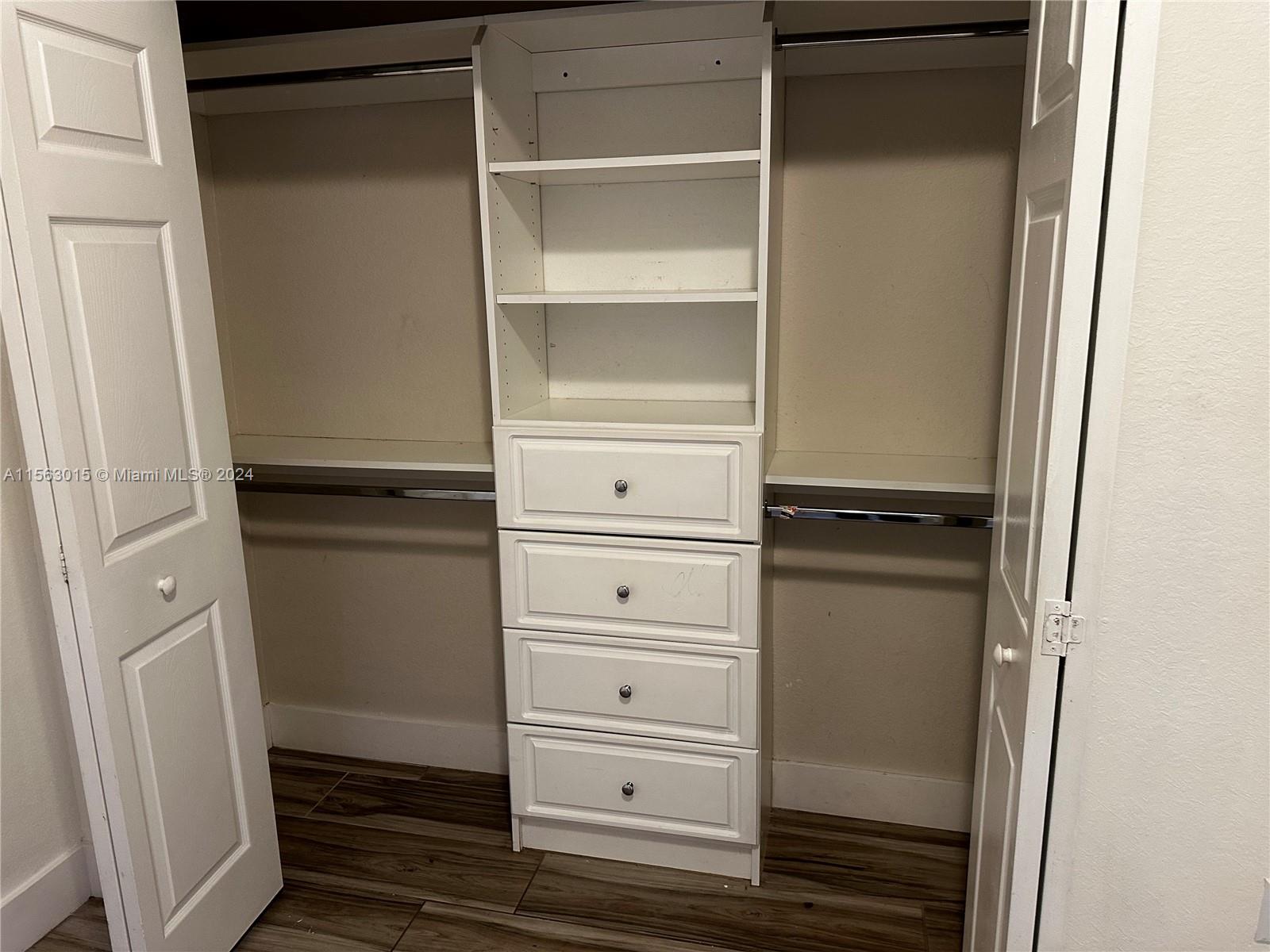 111 NW 2nd Ave 14, Hallandale Beach, Florida 33009, 3 Bedrooms Bedrooms, ,2 BathroomsBathrooms,Residential,For Sale,111 NW 2nd Ave 14,A11563015