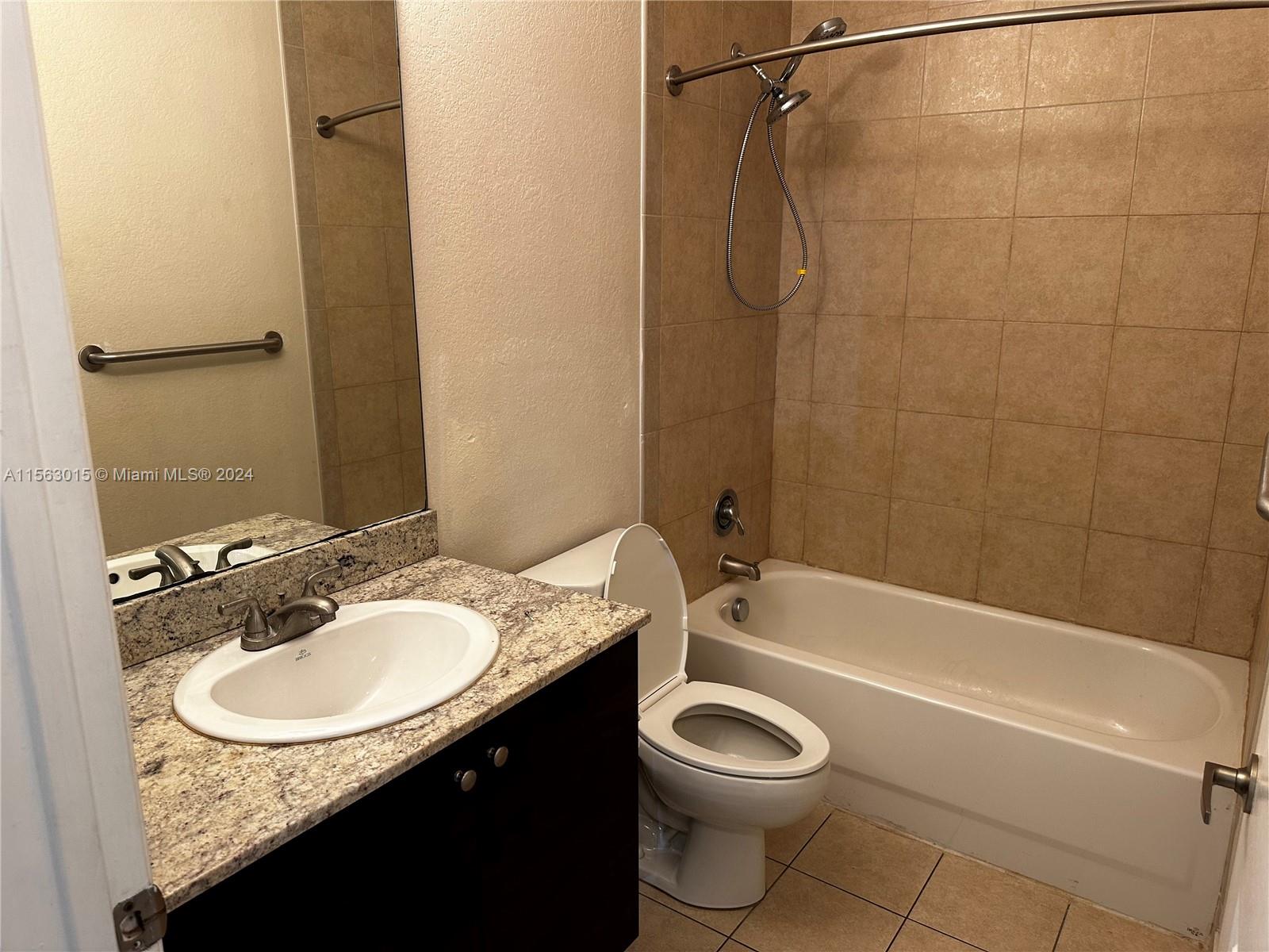 111 NW 2nd Ave 14, Hallandale Beach, Florida 33009, 3 Bedrooms Bedrooms, ,2 BathroomsBathrooms,Residential,For Sale,111 NW 2nd Ave 14,A11563015