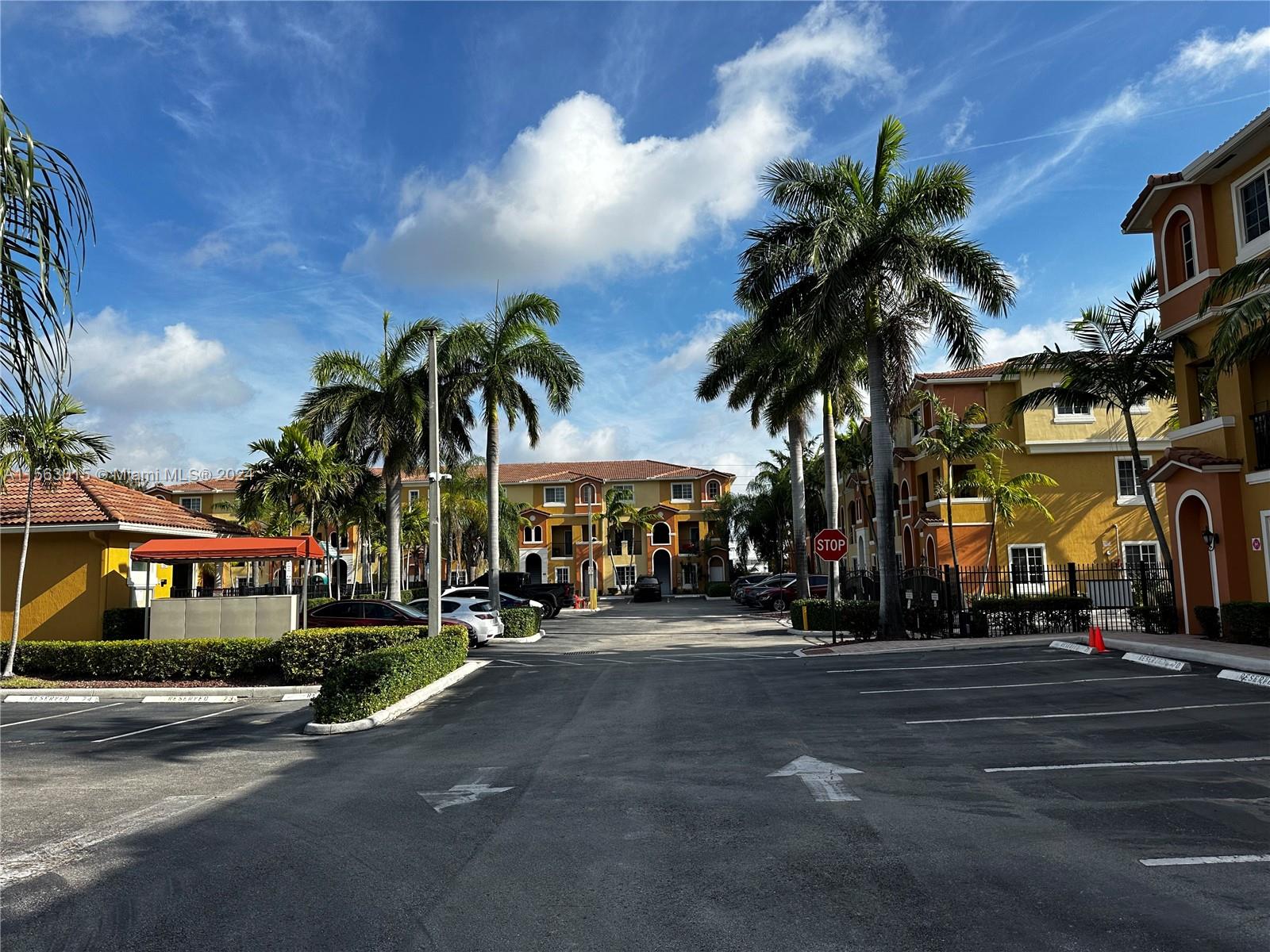 111 NW 2nd Ave 14, Hallandale Beach, Florida 33009, 3 Bedrooms Bedrooms, ,2 BathroomsBathrooms,Residential,For Sale,111 NW 2nd Ave 14,A11563015