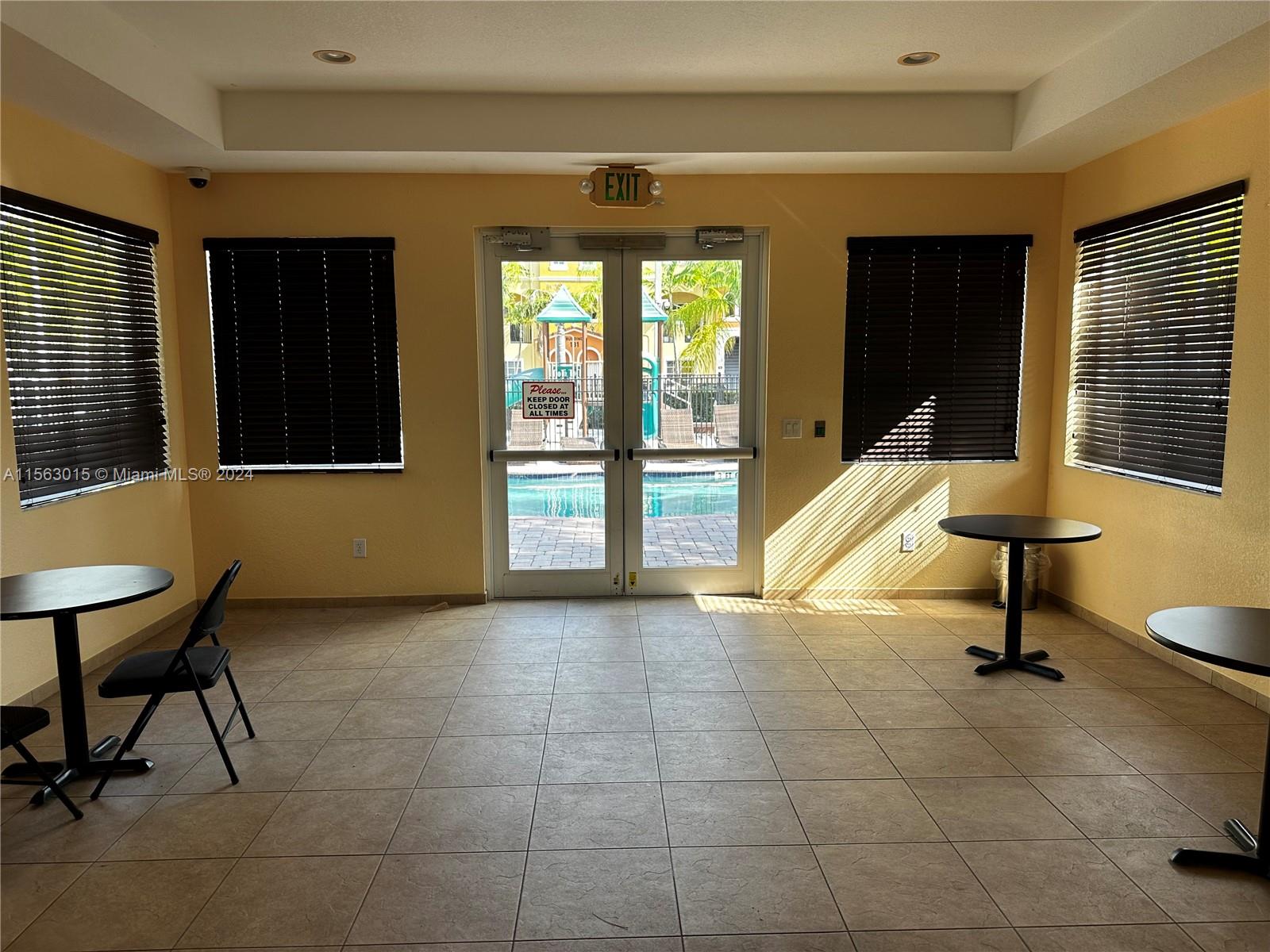 111 NW 2nd Ave 14, Hallandale Beach, Florida 33009, 3 Bedrooms Bedrooms, ,2 BathroomsBathrooms,Residential,For Sale,111 NW 2nd Ave 14,A11563015