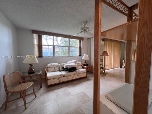 691 S Hollybrook Dr 104, Pembroke Pines, Florida 33025, 2 Bedrooms Bedrooms, ,2 BathroomsBathrooms,Residential,For Sale,691 S Hollybrook Dr 104,A11562125