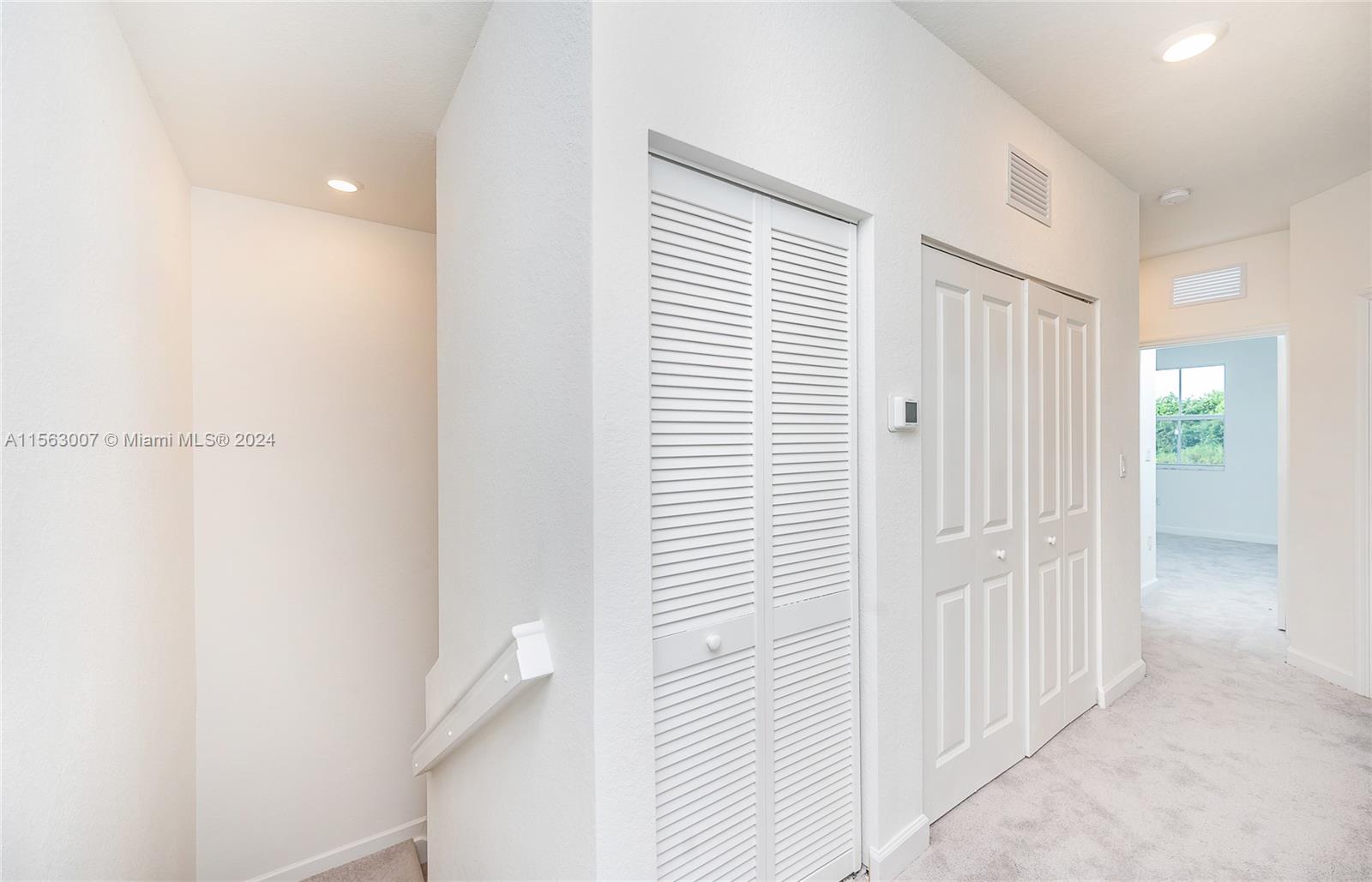 2642 SE 10 street, Homestead, Florida 33035, 3 Bedrooms Bedrooms, ,2 BathroomsBathrooms,Residentiallease,For Rent,2642 SE 10 street,A11563007