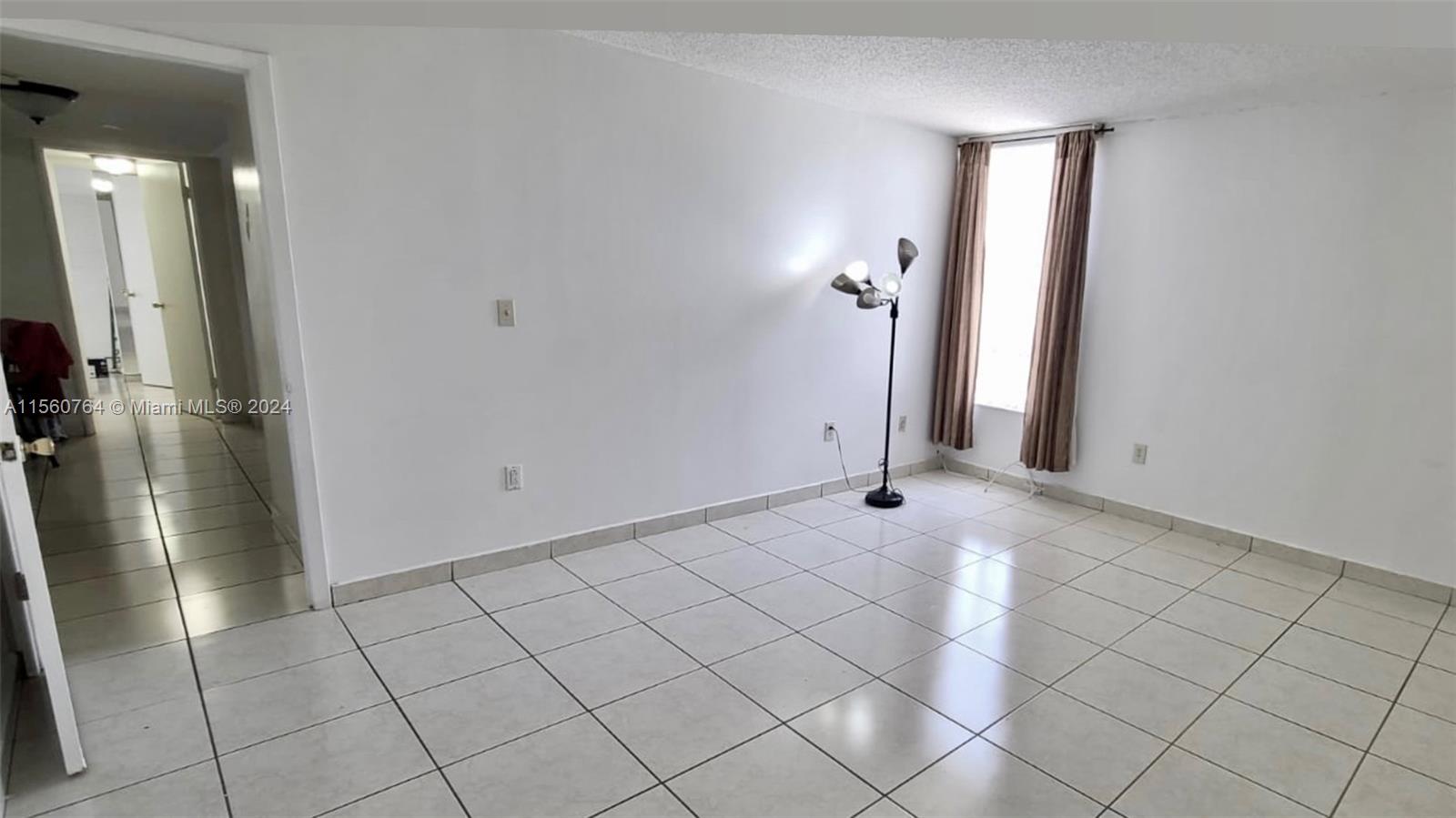 9682 Fontainebleau Blvd 304, Miami, Florida 33172, 2 Bedrooms Bedrooms, ,2 BathroomsBathrooms,Residential,For Sale,9682 Fontainebleau Blvd 304,A11560764