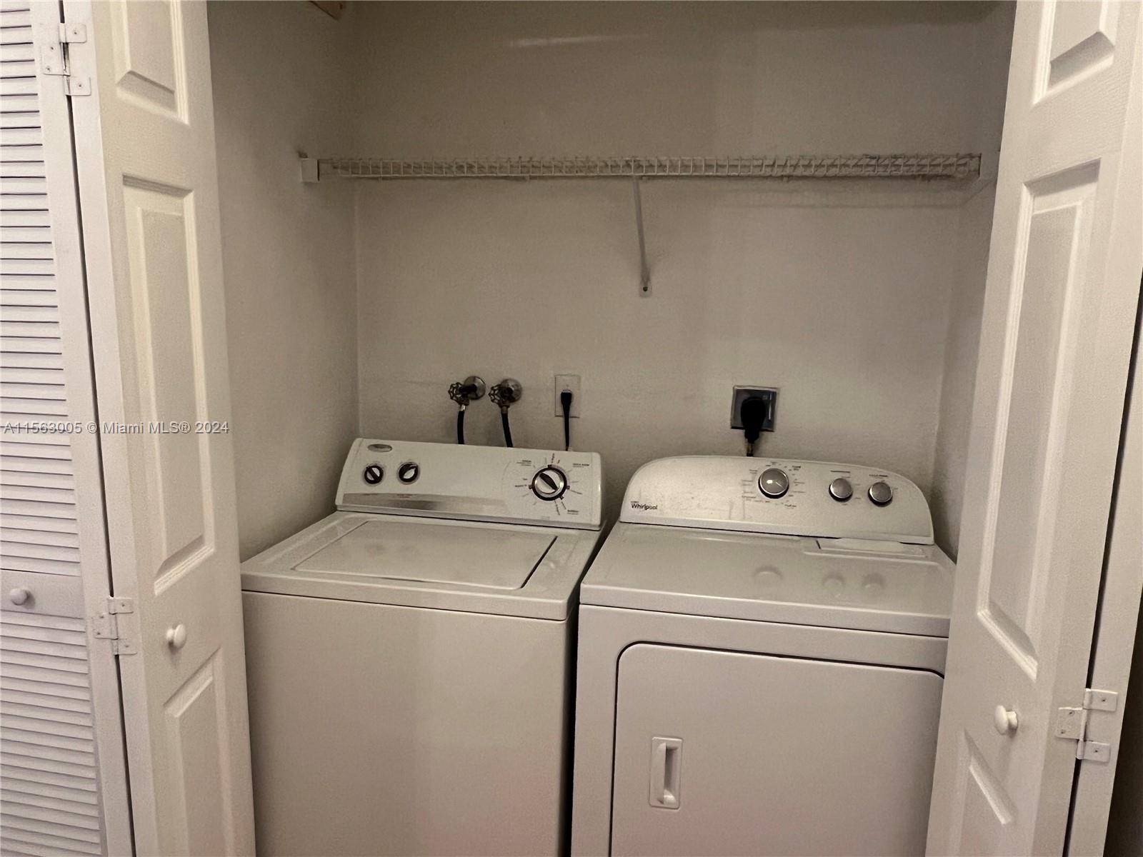 5400 NW 107th Ave 410, Doral, Florida 33178, 3 Bedrooms Bedrooms, ,3 BathroomsBathrooms,Residentiallease,For Rent,5400 NW 107th Ave 410,A11563005