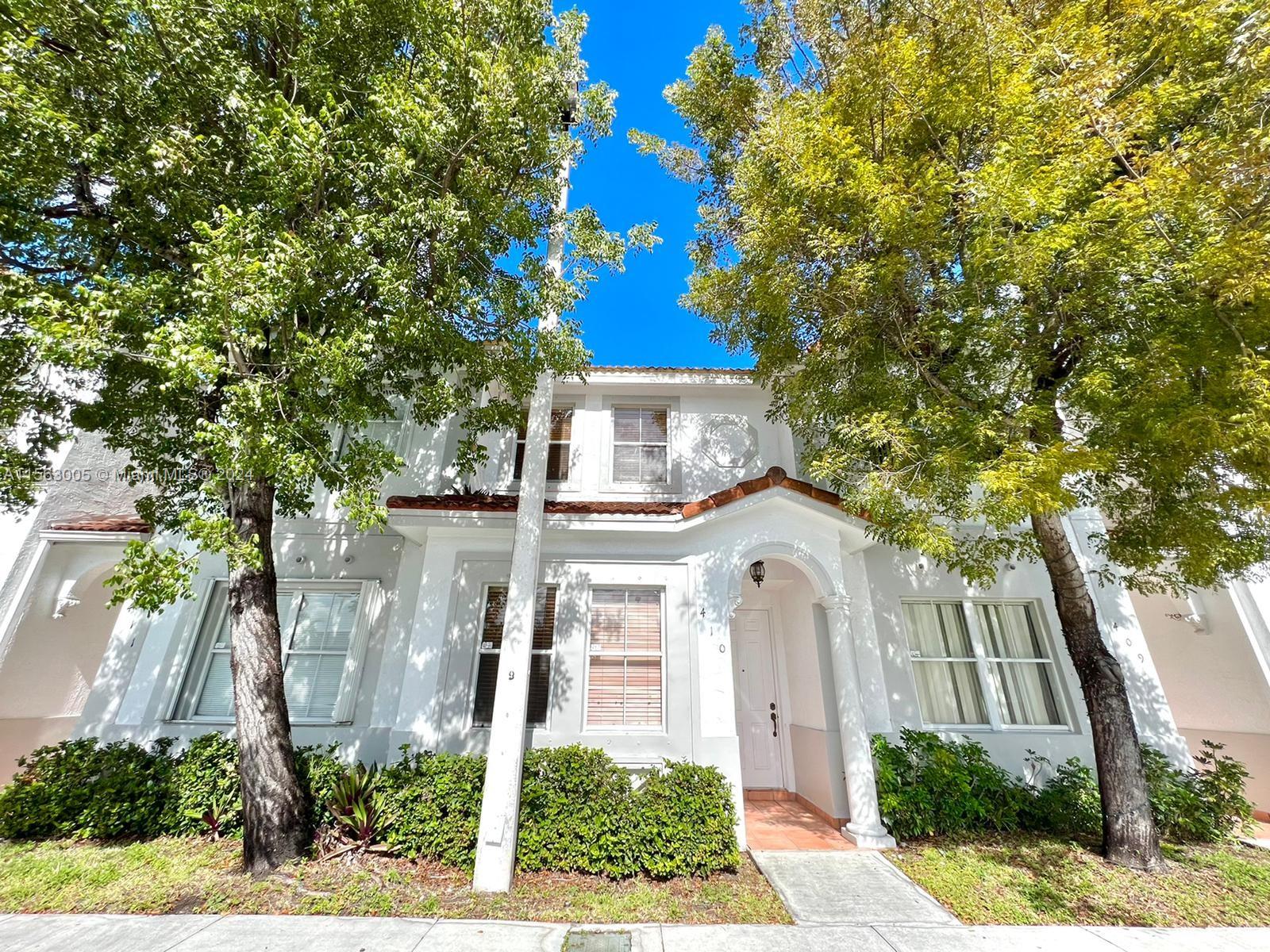 5400 NW 107th Ave 410, Doral, Florida 33178, 3 Bedrooms Bedrooms, ,3 BathroomsBathrooms,Residentiallease,For Rent,5400 NW 107th Ave 410,A11563005