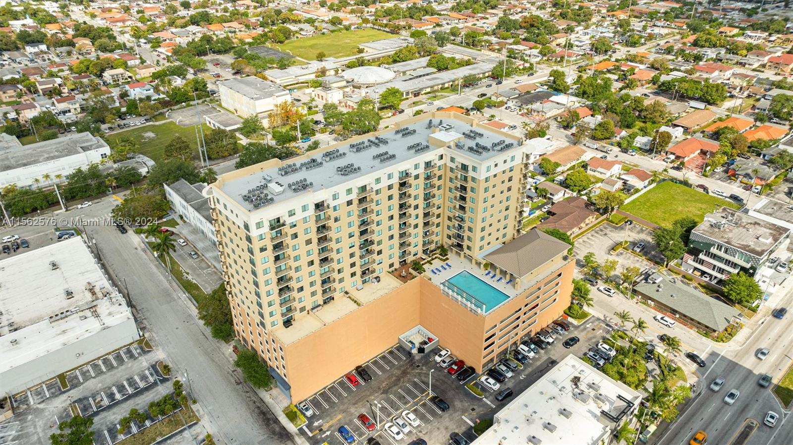 4242 NW 2nd St 1211, Miami, Florida 33126, 1 Bedroom Bedrooms, ,1 BathroomBathrooms,Residential,For Sale,4242 NW 2nd St 1211,A11562576