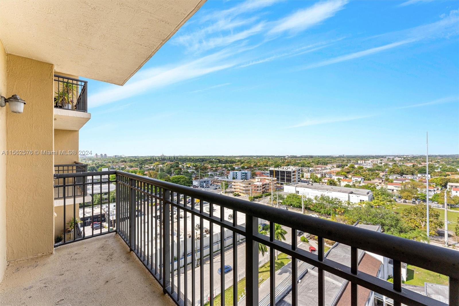 4242 NW 2nd St 1211, Miami, Florida 33126, 1 Bedroom Bedrooms, ,1 BathroomBathrooms,Residential,For Sale,4242 NW 2nd St 1211,A11562576