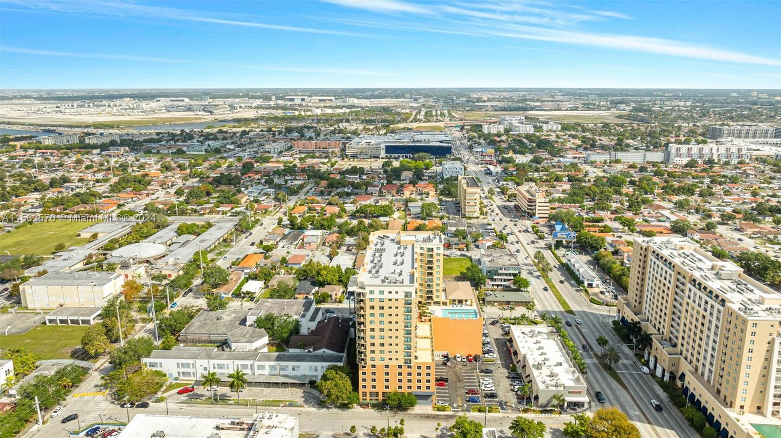 4242 NW 2nd St 1211, Miami, Florida 33126, 1 Bedroom Bedrooms, ,1 BathroomBathrooms,Residential,For Sale,4242 NW 2nd St 1211,A11562576