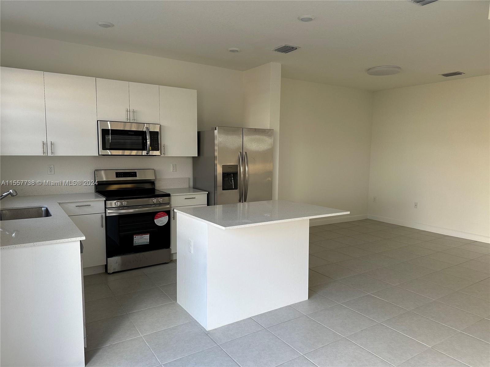 23390 SW 127th Court, Miami, Florida 33032, 3 Bedrooms Bedrooms, ,3 BathroomsBathrooms,Residentiallease,For Rent,23390 SW 127th Court,A11557738