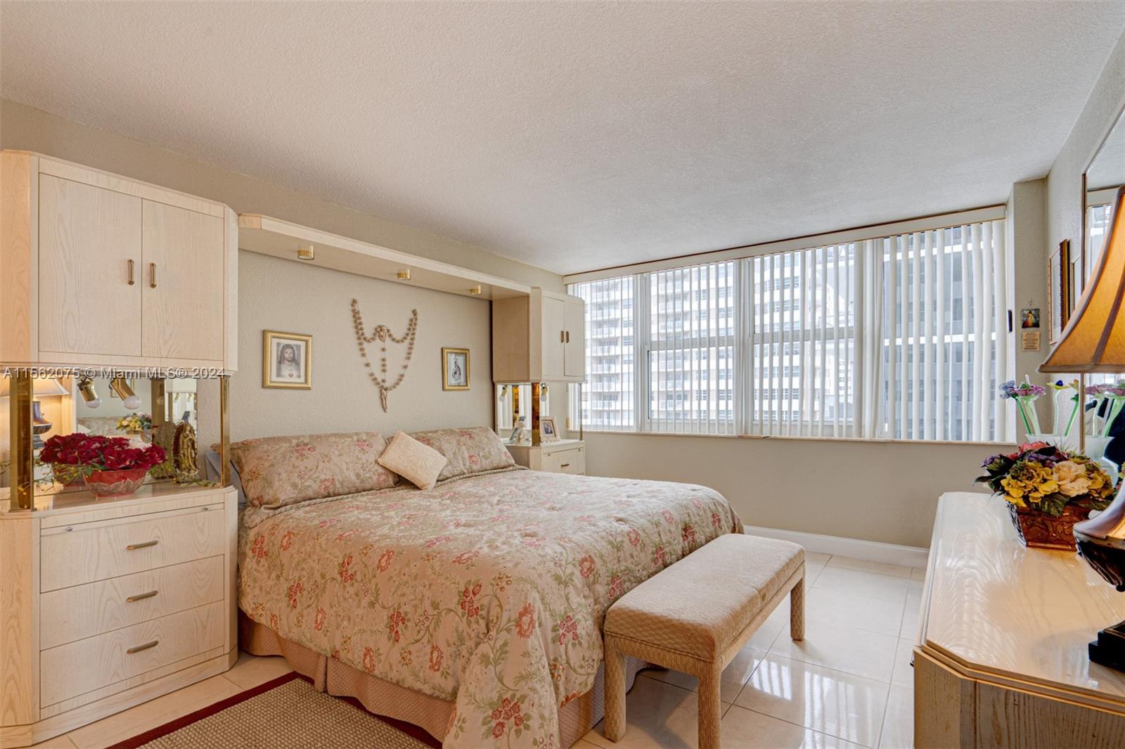 2030 S Ocean Dr 1121, Hallandale Beach, Florida 33009, 2 Bedrooms Bedrooms, ,2 BathroomsBathrooms,Residential,For Sale,2030 S Ocean Dr 1121,A11562075