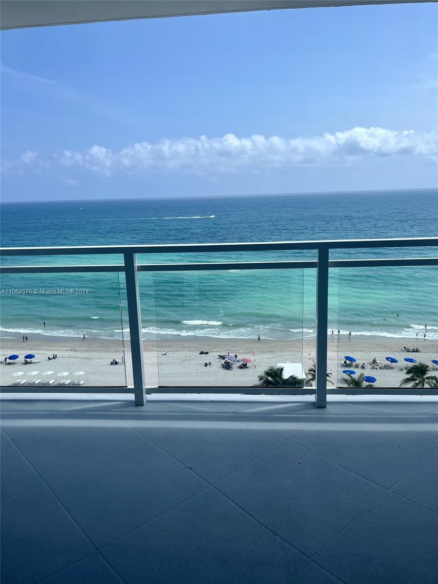 2030 S Ocean Dr 1121, Hallandale Beach, Florida 33009, 2 Bedrooms Bedrooms, ,2 BathroomsBathrooms,Residential,For Sale,2030 S Ocean Dr 1121,A11562075