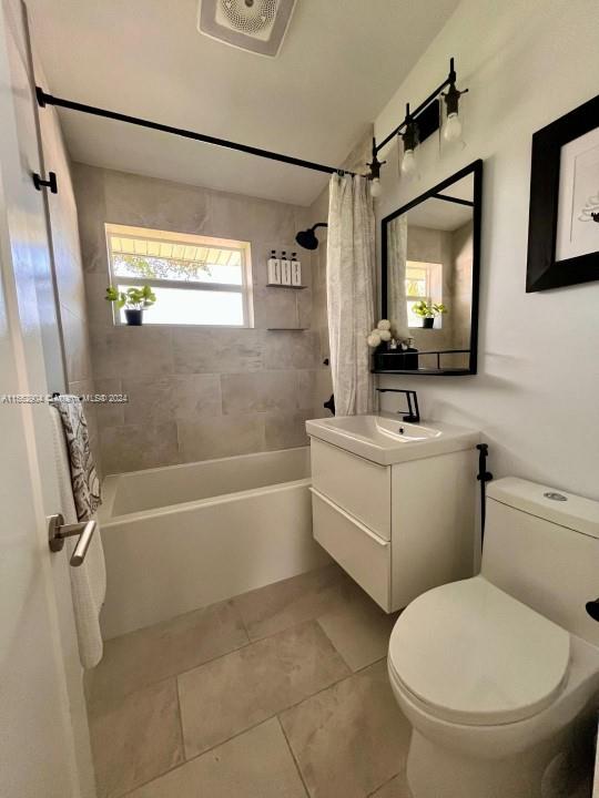 2412 Key Largo Ln 2412, Fort Lauderdale, Florida 33312, 4 Bedrooms Bedrooms, ,2 BathroomsBathrooms,Residentiallease,For Rent,2412 Key Largo Ln 2412,A11562904