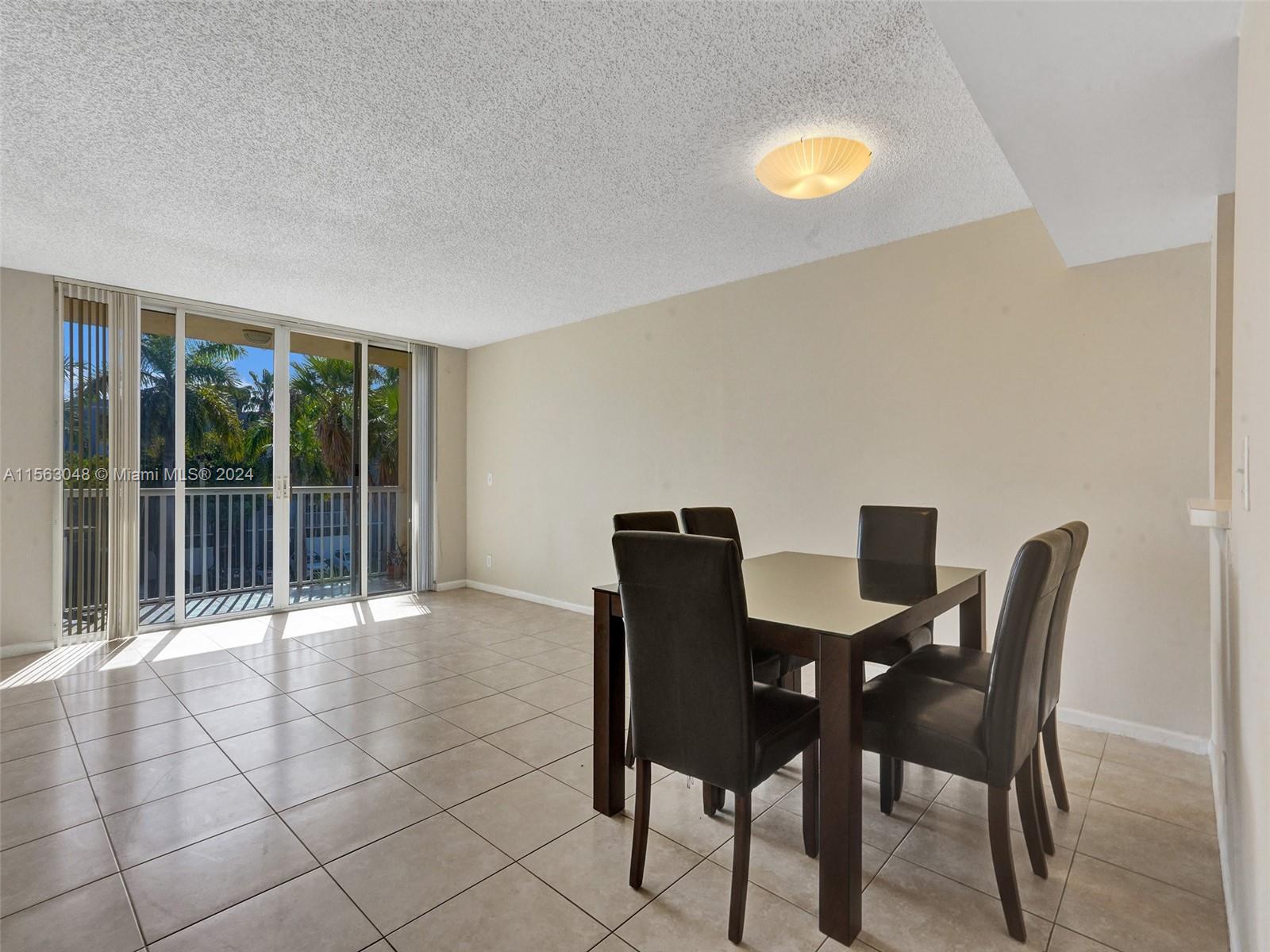 1350 SE 3rd Ave 301, Dania Beach, Florida 33004, 1 Bedroom Bedrooms, ,1 BathroomBathrooms,Residentiallease,For Rent,1350 SE 3rd Ave 301,A11563048