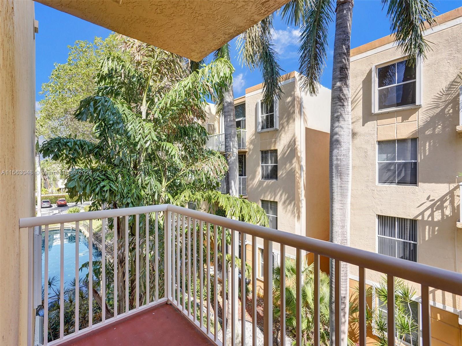 1350 SE 3rd Ave 301, Dania Beach, Florida 33004, 1 Bedroom Bedrooms, ,1 BathroomBathrooms,Residentiallease,For Rent,1350 SE 3rd Ave 301,A11563048