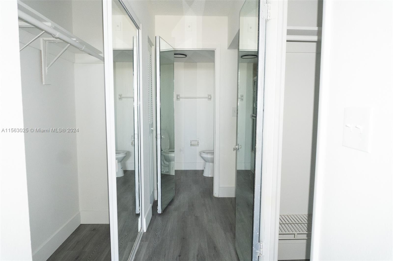 16850 S Glades Dr 3C, North Miami Beach, Florida 33162, 1 Bedroom Bedrooms, ,1 BathroomBathrooms,Residential,For Sale,16850 S Glades Dr 3C,A11563025