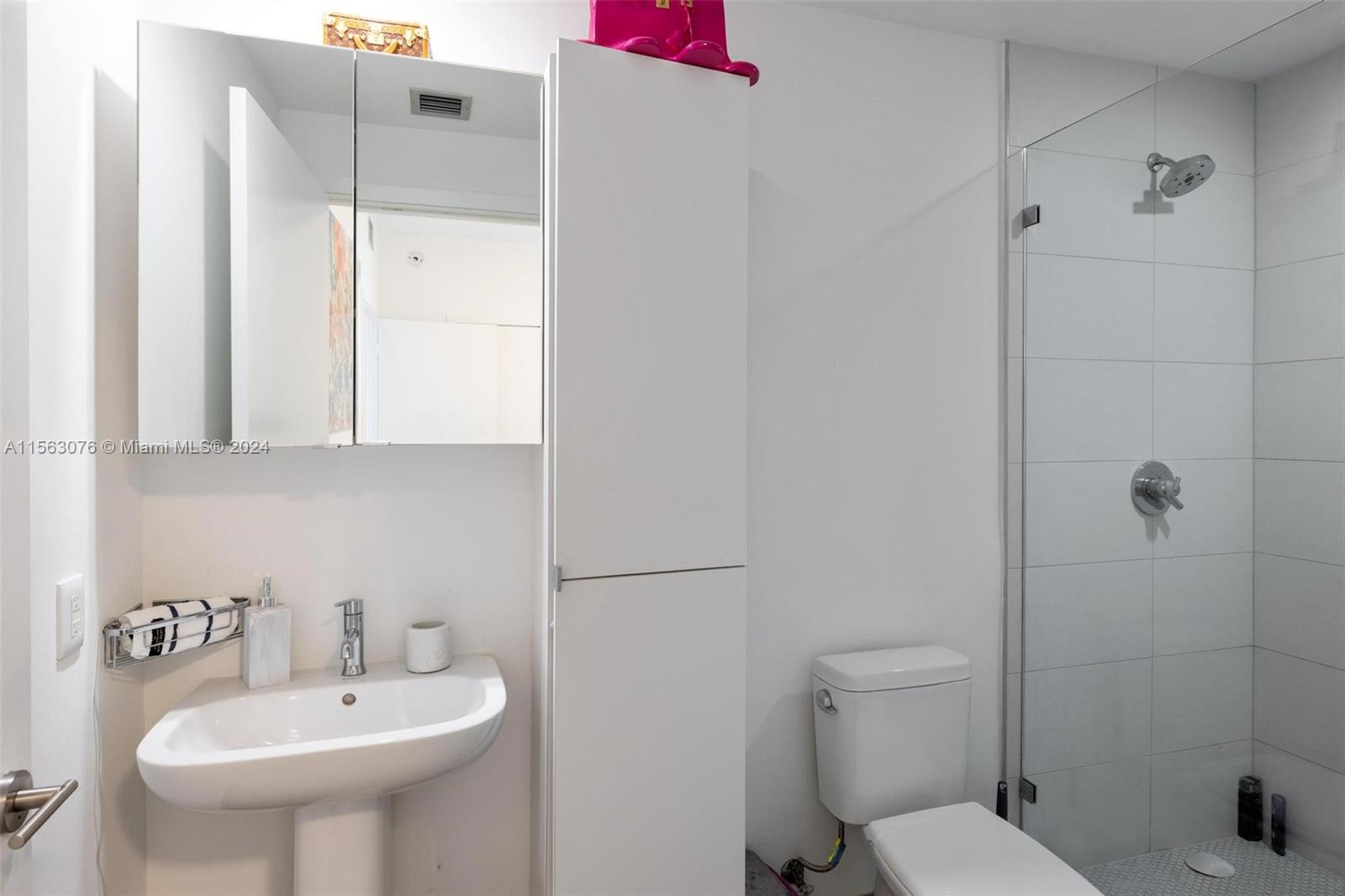 2900 NE 7th Ave 3806, Miami, Florida 33137, 2 Bedrooms Bedrooms, ,2 BathroomsBathrooms,Residential,For Sale,2900 NE 7th Ave 3806,A11563076