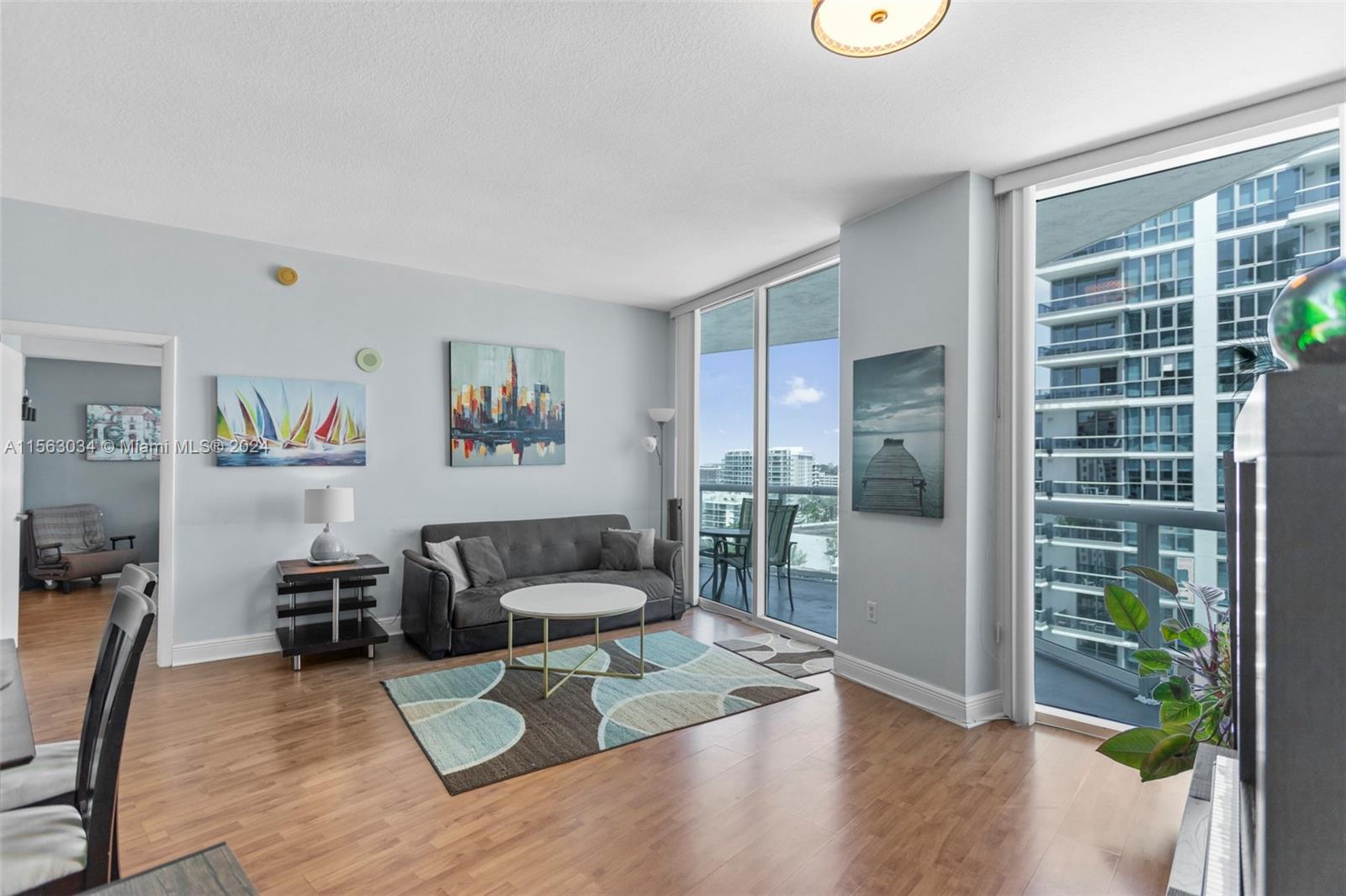 6515 Collins Ave 1410, Miami Beach, Florida 33141, 1 Bedroom Bedrooms, ,1 BathroomBathrooms,Residential,For Sale,6515 Collins Ave 1410,A11563034