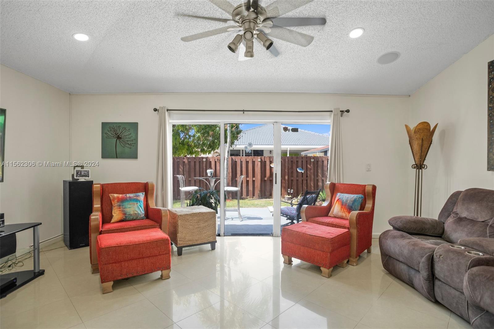 7863 NW 194th St, Hialeah, Florida 33015, 3 Bedrooms Bedrooms, ,2 BathroomsBathrooms,Residential,For Sale,7863 NW 194th St,A11562306