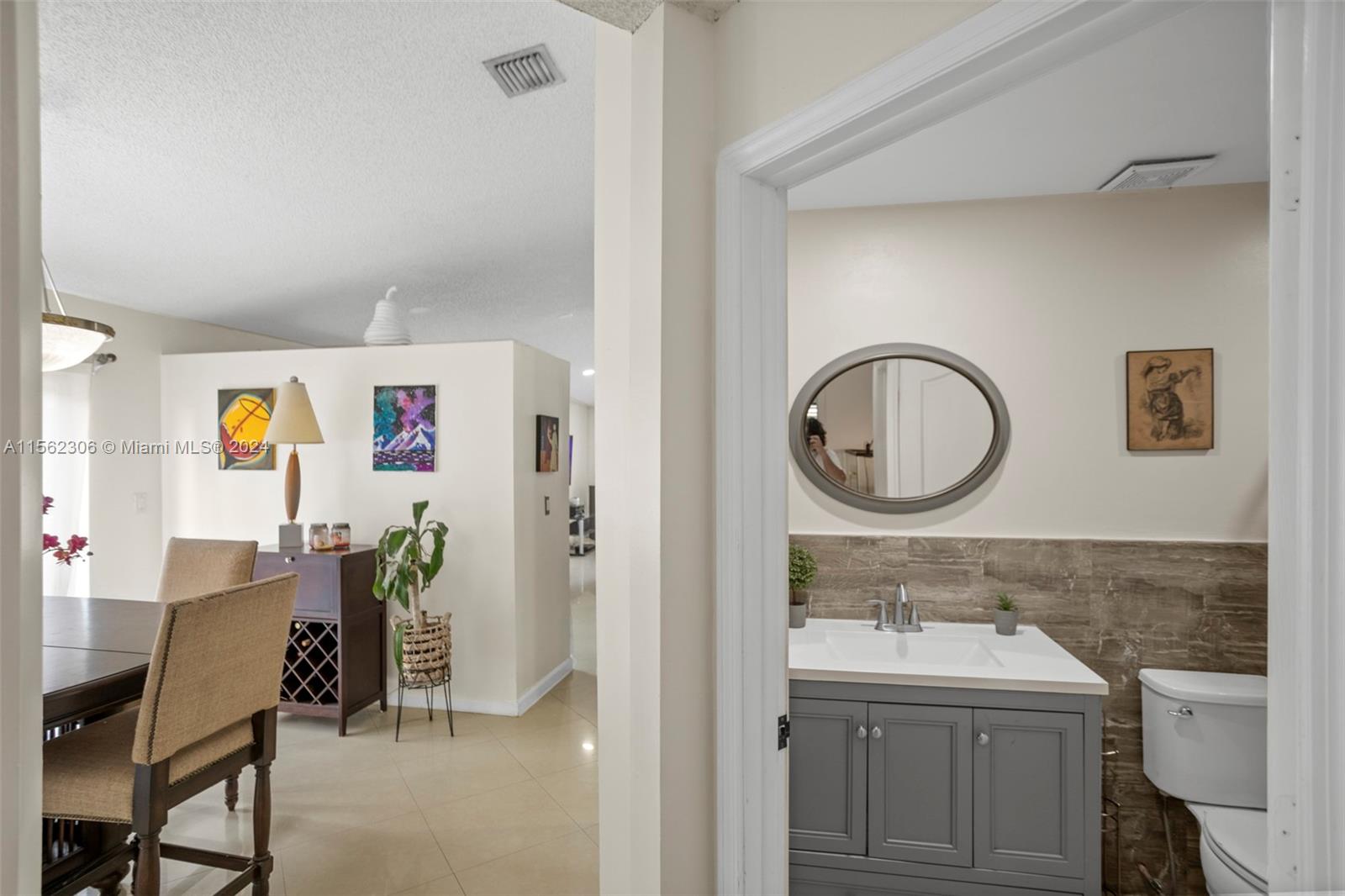 7863 NW 194th St, Hialeah, Florida 33015, 3 Bedrooms Bedrooms, ,2 BathroomsBathrooms,Residential,For Sale,7863 NW 194th St,A11562306