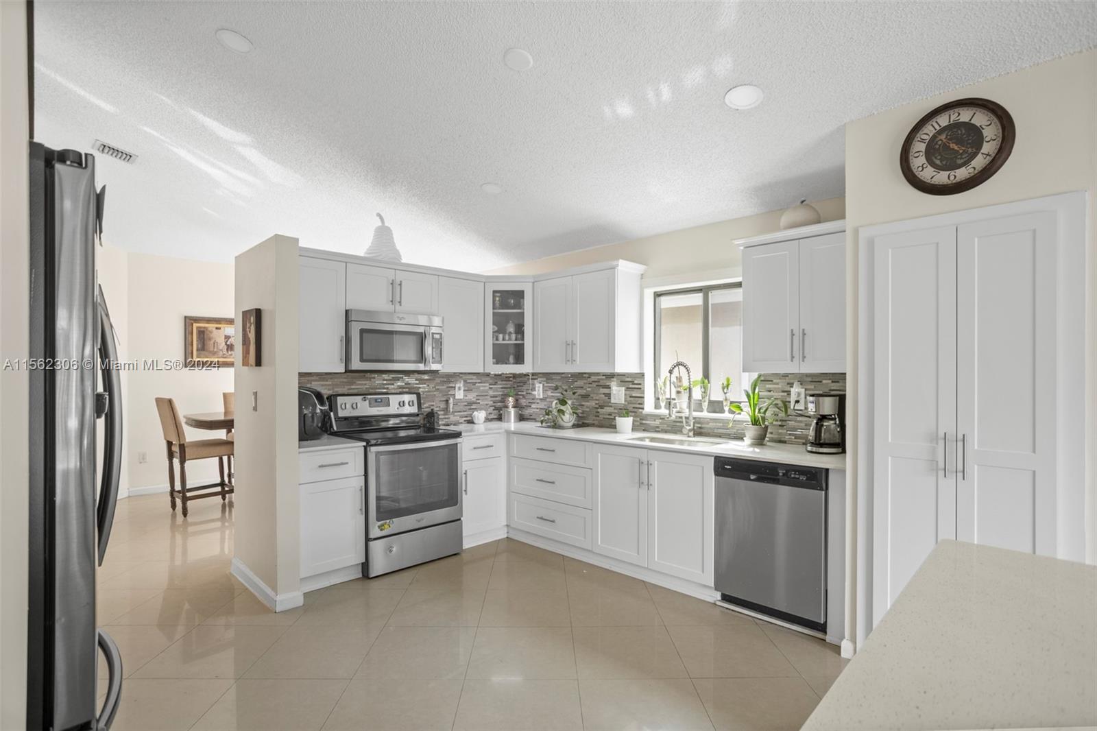 7863 NW 194th St, Hialeah, Florida 33015, 3 Bedrooms Bedrooms, ,2 BathroomsBathrooms,Residential,For Sale,7863 NW 194th St,A11562306