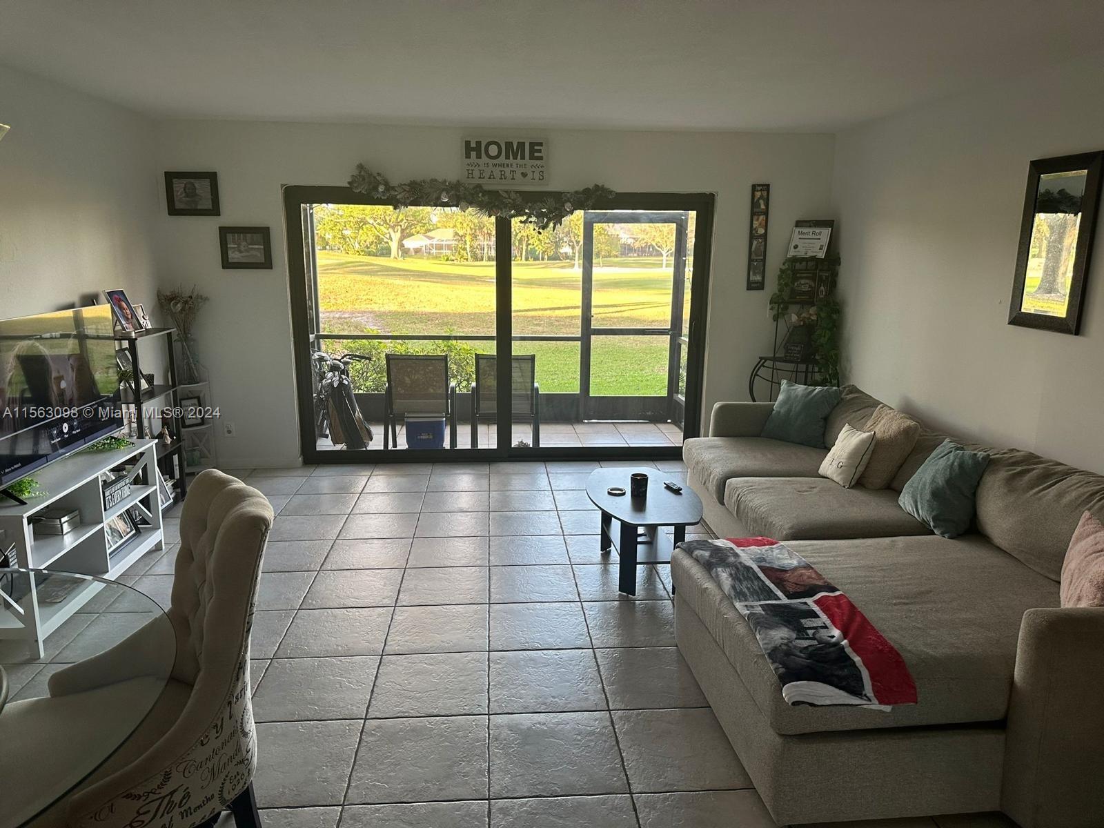 9001 Jacaranda Ln 107, Plantation, Florida 33324, 2 Bedrooms Bedrooms, ,2 BathroomsBathrooms,Residential,For Sale,9001 Jacaranda Ln 107,A11563098