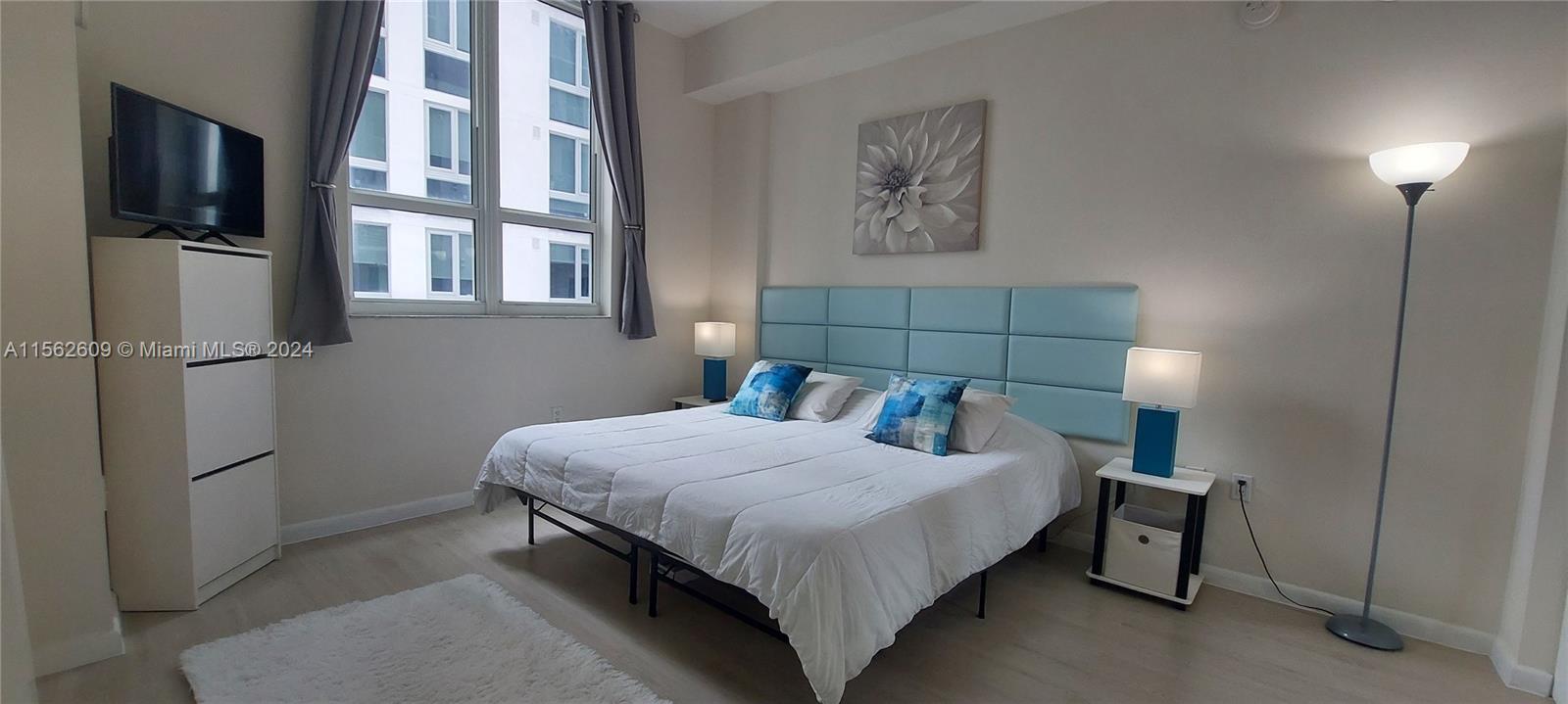 234 NE 3rd St 1508, Miami, Florida 33132, 1 Bedroom Bedrooms, ,1 BathroomBathrooms,Residential,For Sale,234 NE 3rd St 1508,A11562609