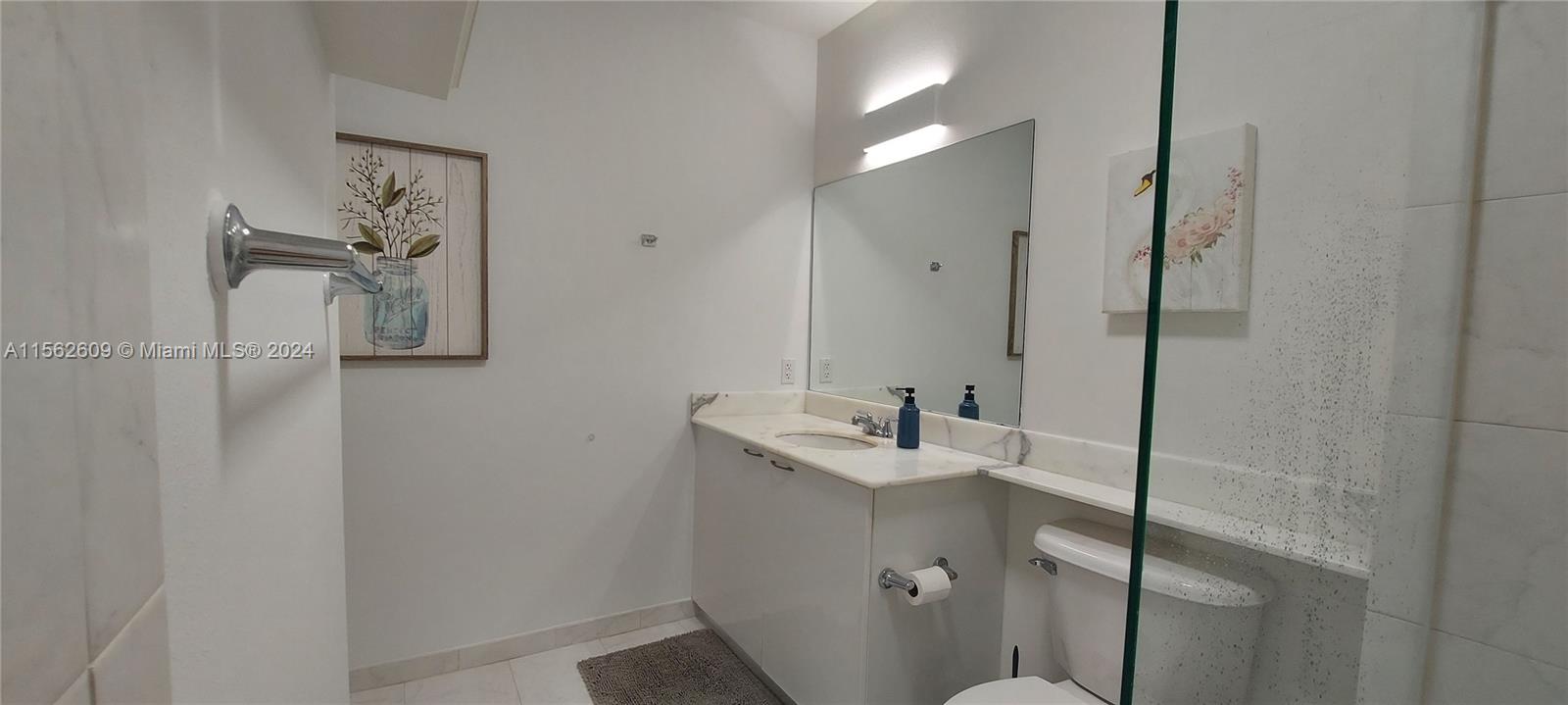 234 NE 3rd St 1508, Miami, Florida 33132, 1 Bedroom Bedrooms, ,1 BathroomBathrooms,Residential,For Sale,234 NE 3rd St 1508,A11562609