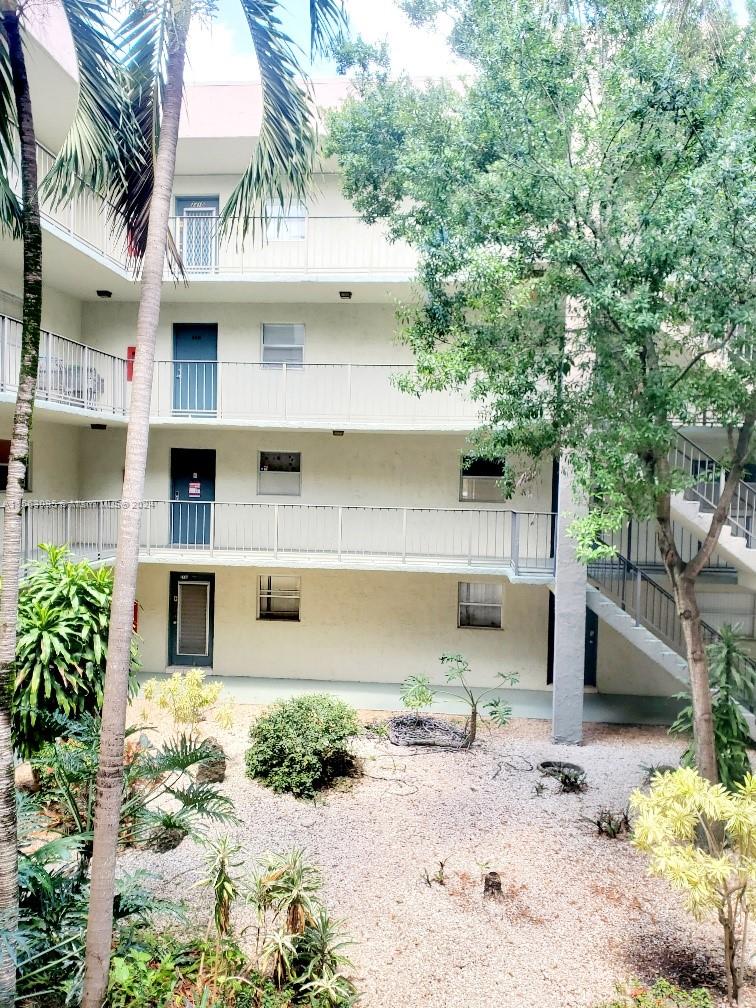 1810 N Lauderdale Ave 2209, North Lauderdale, Florida 33068, 2 Bedrooms Bedrooms, ,2 BathroomsBathrooms,Residential,For Sale,1810 N Lauderdale Ave 2209,A11563095