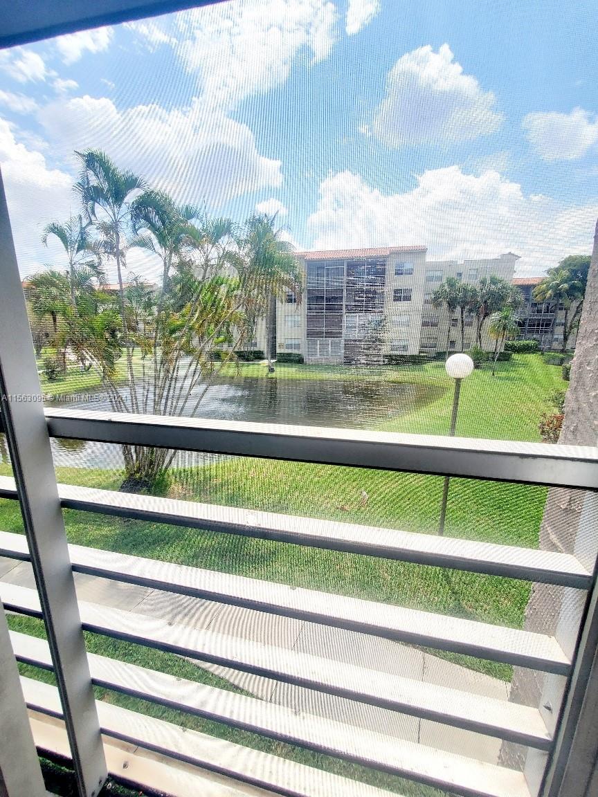 1810 N Lauderdale Ave 2209, North Lauderdale, Florida 33068, 2 Bedrooms Bedrooms, ,2 BathroomsBathrooms,Residential,For Sale,1810 N Lauderdale Ave 2209,A11563095