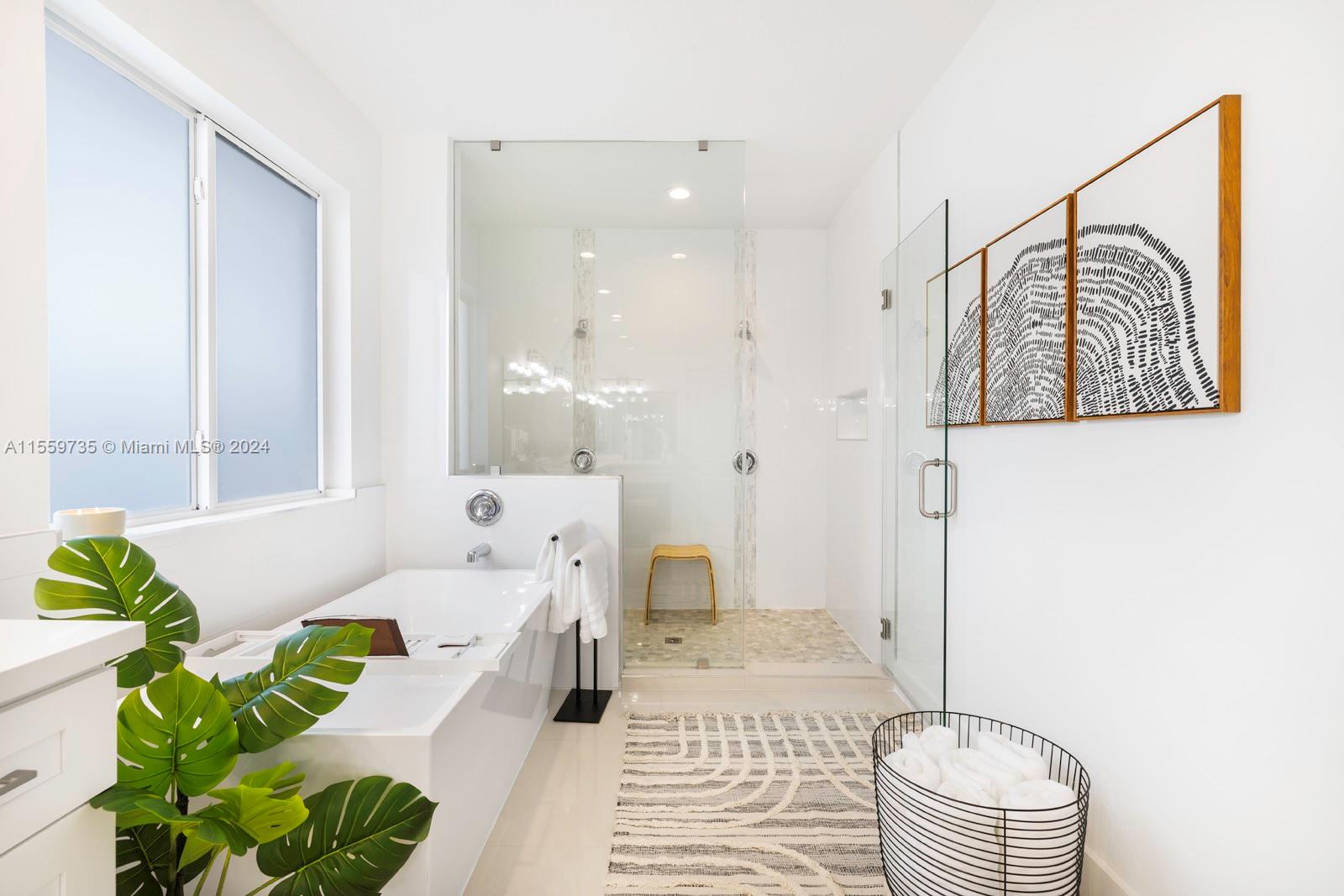 17901 SW 152nd Ave ., Miami, Florida 33187, 6 Bedrooms Bedrooms, ,3 BathroomsBathrooms,Residentiallease,For Rent,17901 SW 152nd Ave .,A11559735