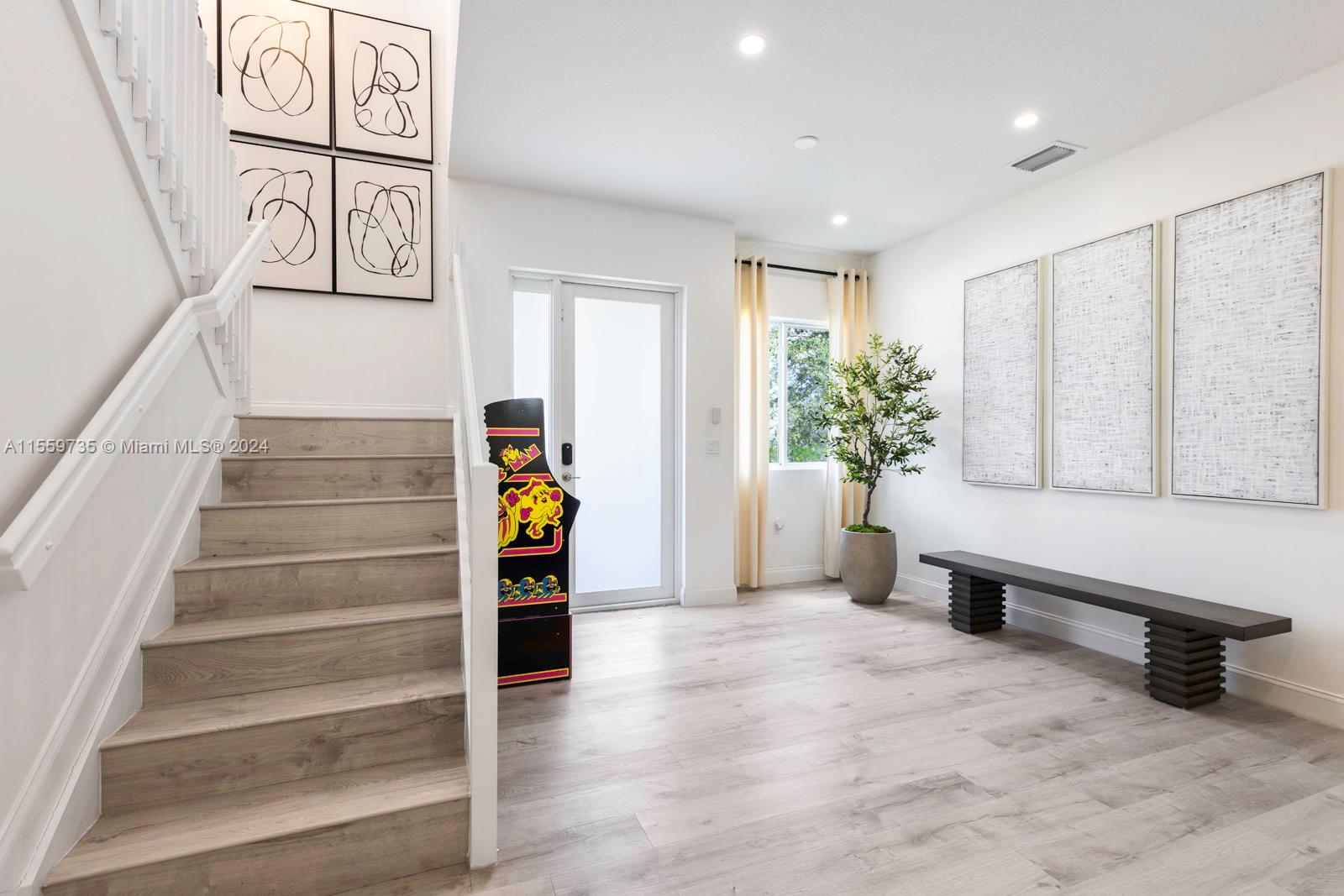 17901 SW 152nd Ave ., Miami, Florida 33187, 6 Bedrooms Bedrooms, ,3 BathroomsBathrooms,Residentiallease,For Rent,17901 SW 152nd Ave .,A11559735