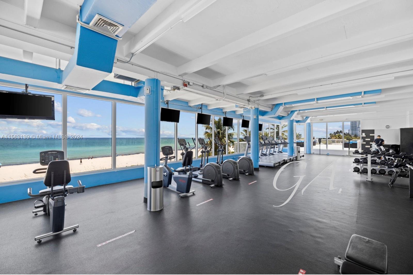 5401 Collins Ave 820, Miami Beach, Florida 33140, 3 Bedrooms Bedrooms, ,3 BathroomsBathrooms,Residential,For Sale,5401 Collins Ave 820,A11563139