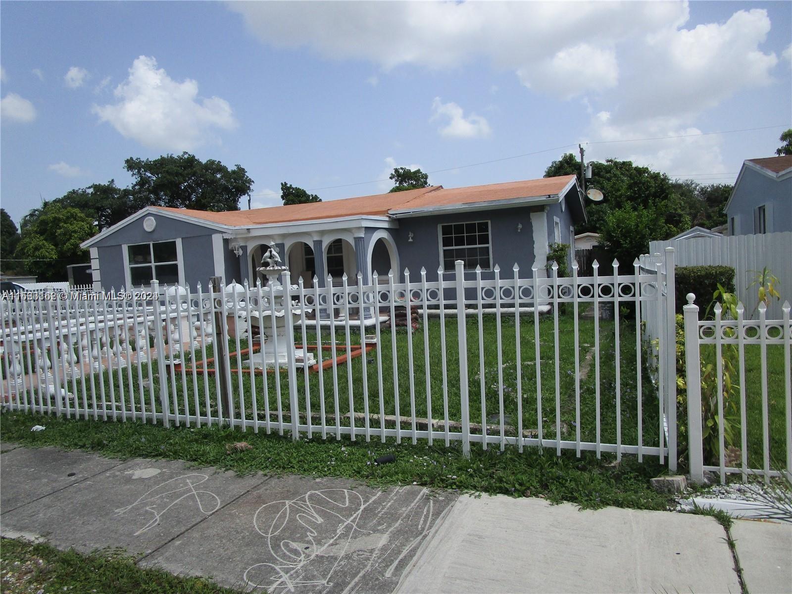 2437 Dewey St, Hollywood, Florida 33020, 5 Bedrooms Bedrooms, ,4 BathroomsBathrooms,Residential,For Sale,2437 Dewey St,A11563162