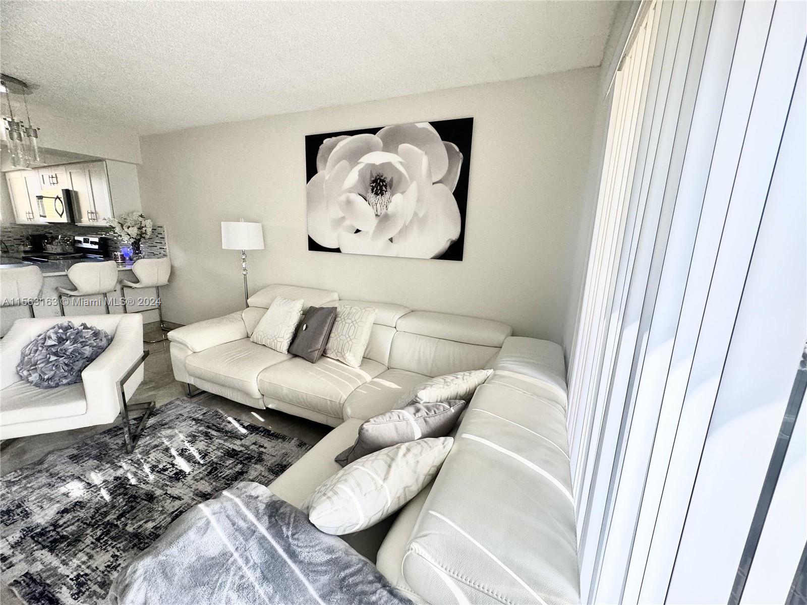 14961 SW 82nd Ln 21-301, Miami, Florida 33193, 1 Bedroom Bedrooms, ,1 BathroomBathrooms,Residentiallease,For Rent,14961 SW 82nd Ln 21-301,A11563163