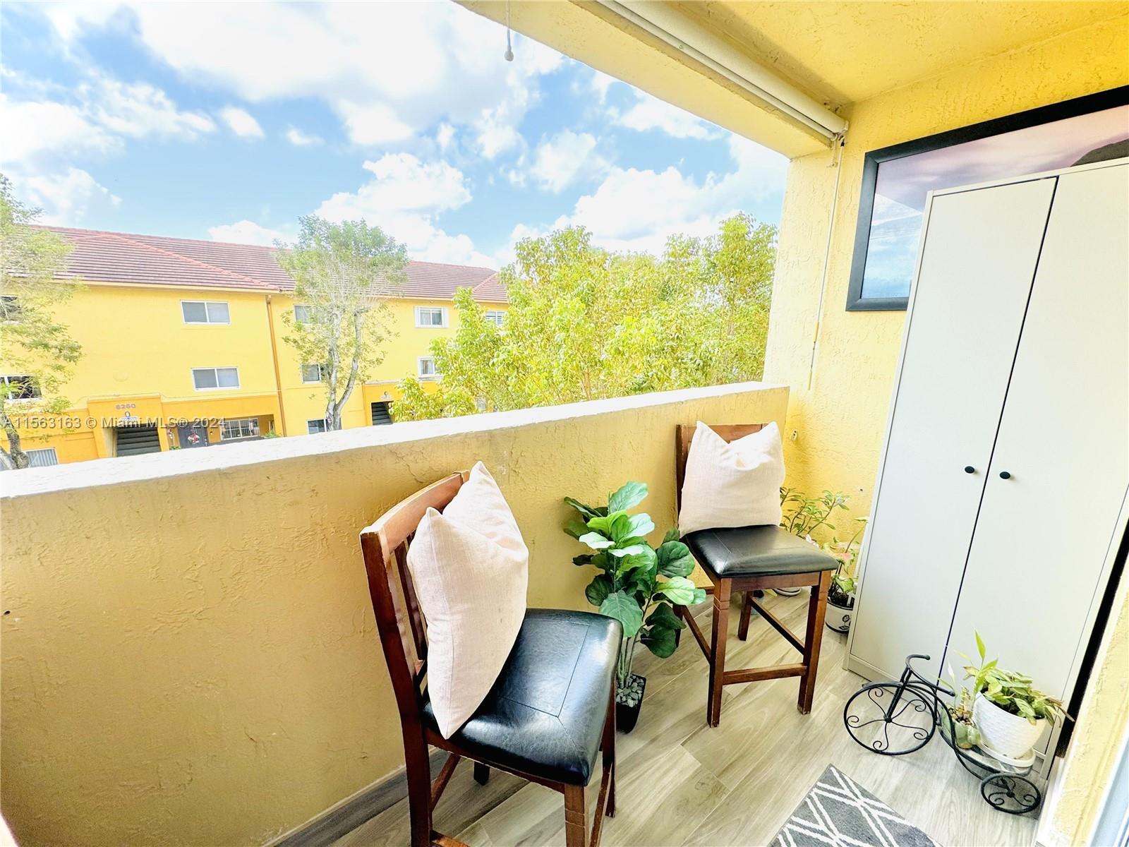 14961 SW 82nd Ln 21-301, Miami, Florida 33193, 1 Bedroom Bedrooms, ,1 BathroomBathrooms,Residentiallease,For Rent,14961 SW 82nd Ln 21-301,A11563163